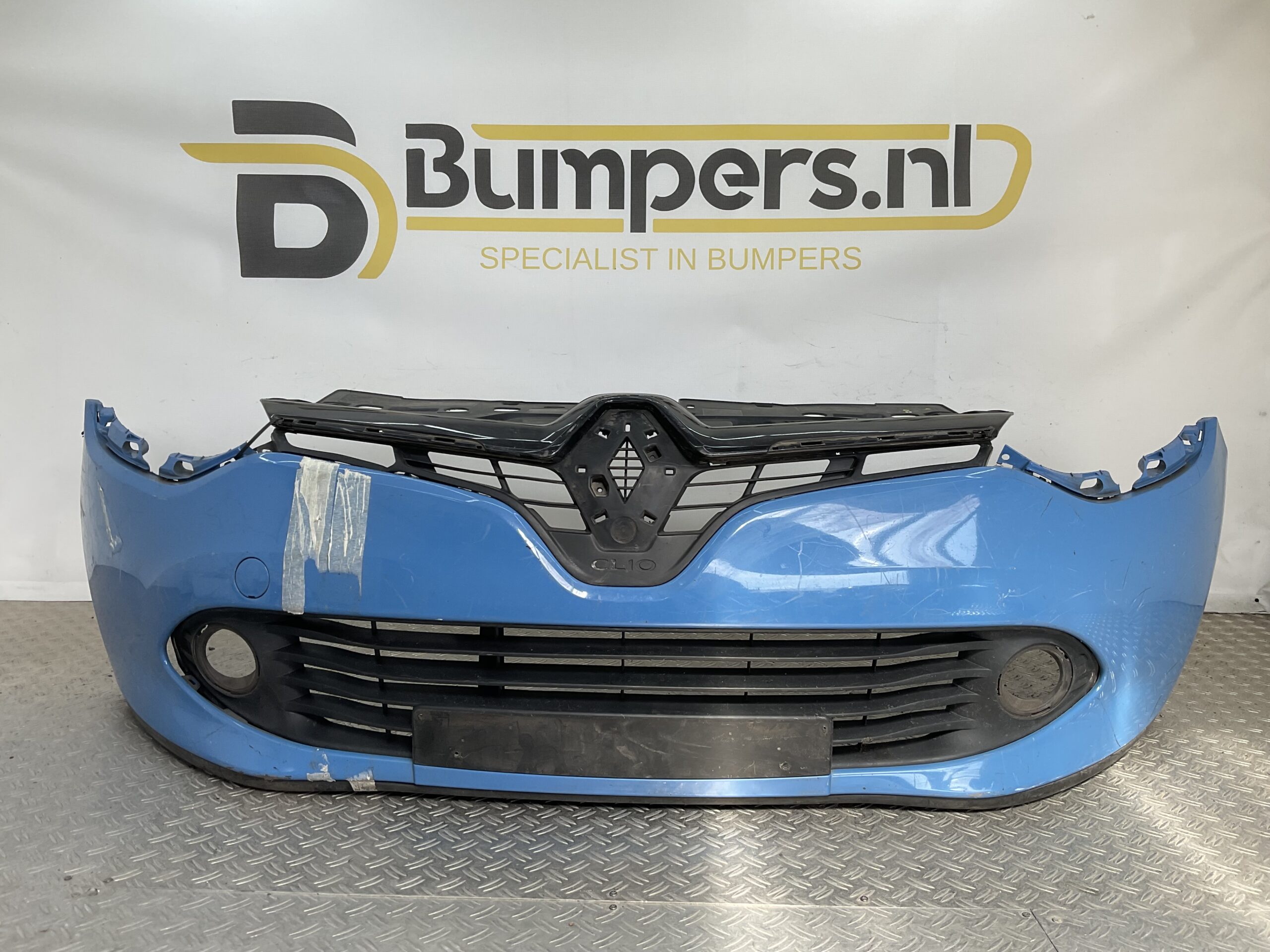 Bumper Renault Clio 4 2012-2015 620221112R Voorbumper F3-19265