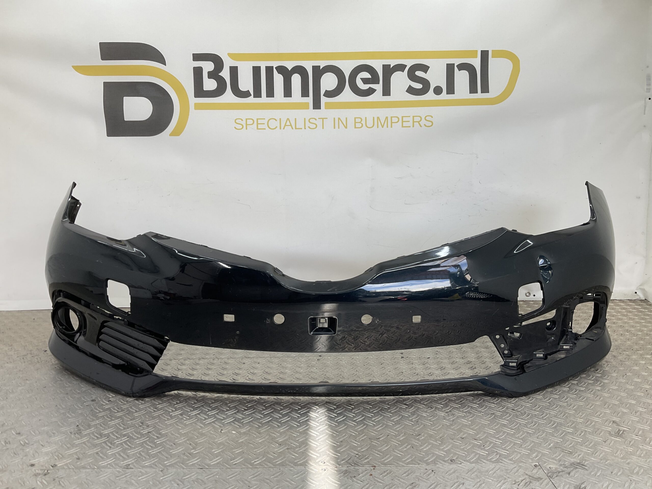 Bumper Toyota Auris 2 Facelift 16-21 52119-02K40 Voorbumper D9-19737