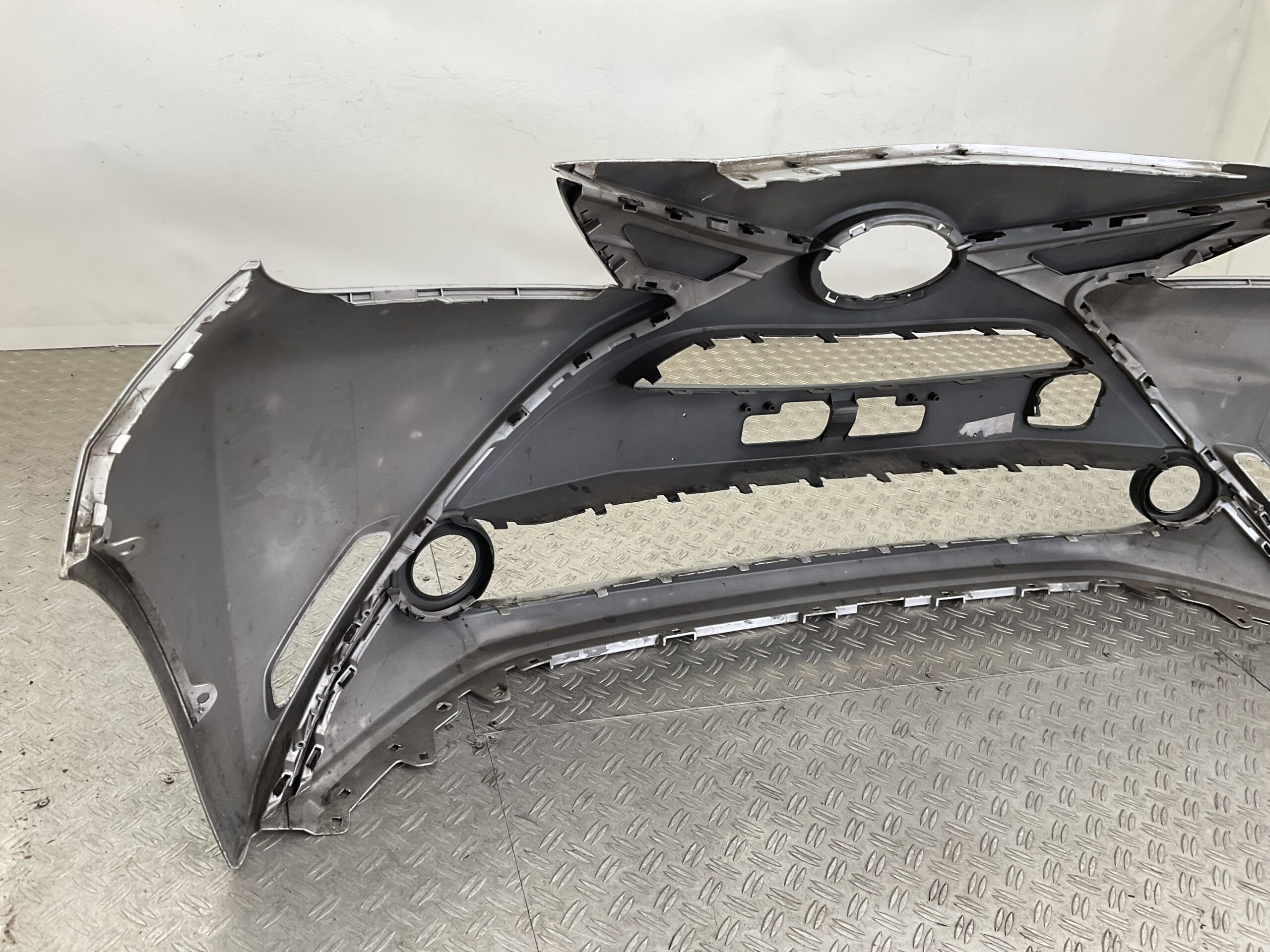 BUMPER Toyota Aygo 2014-2017 52112-0H020 VOORBUMPER D3-19755