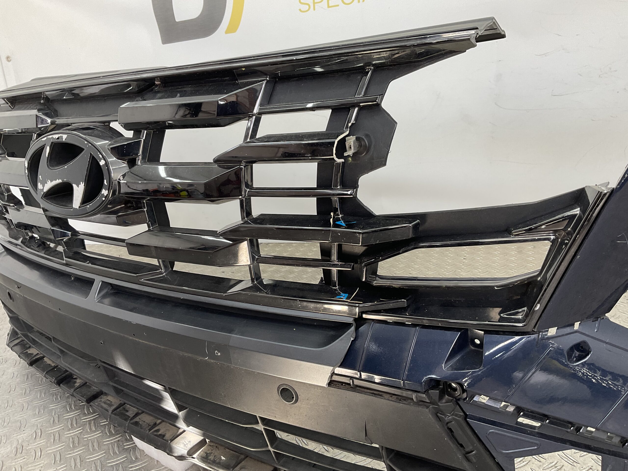 Bumper Hyundai Tucson 4 IV N Line 86511-N7GA0 Voorbumper E5-19768