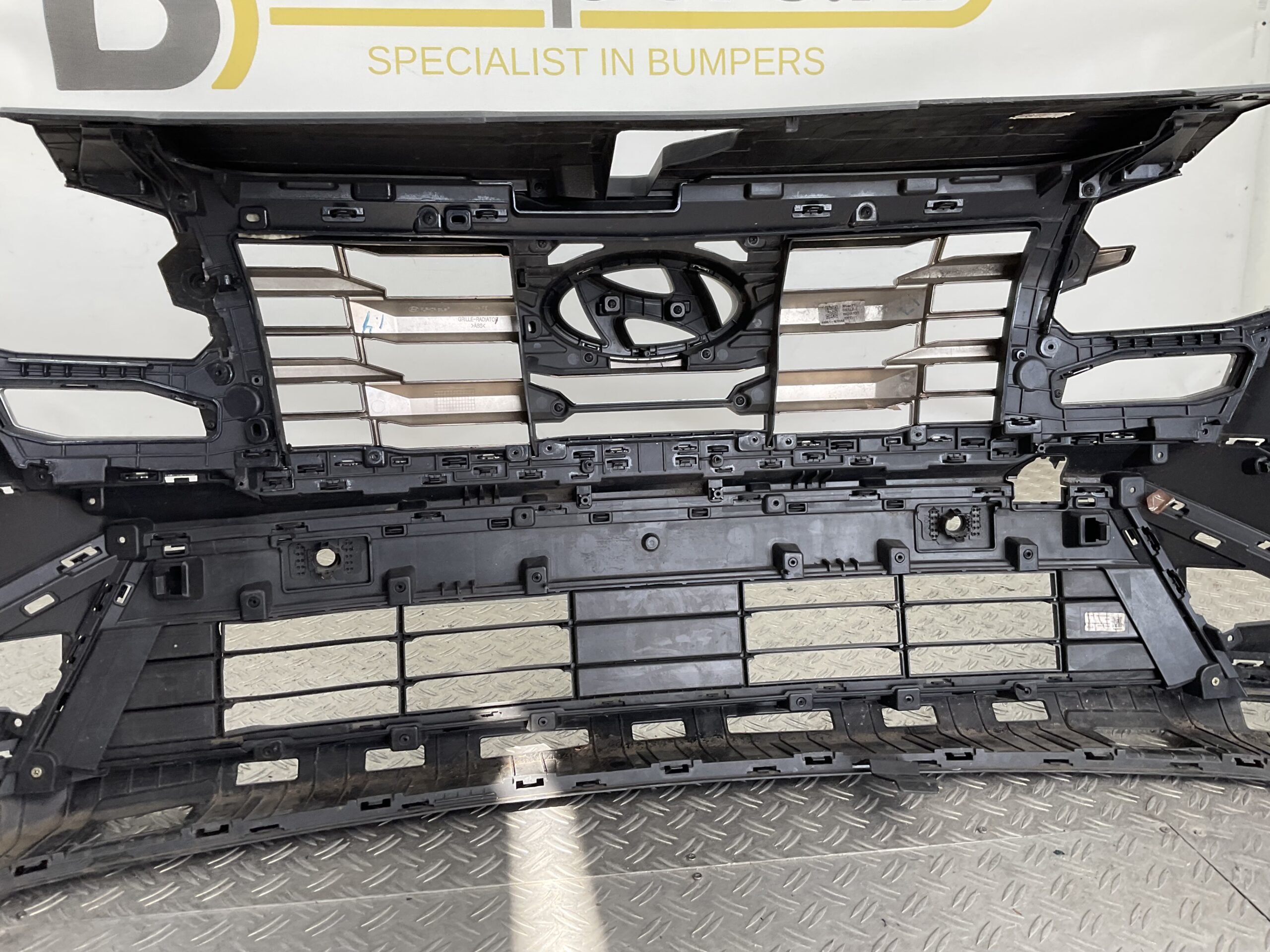 Bumper Hyundai Tucson 4 IV N Line 86511-N7GA0 Voorbumper E5-19768