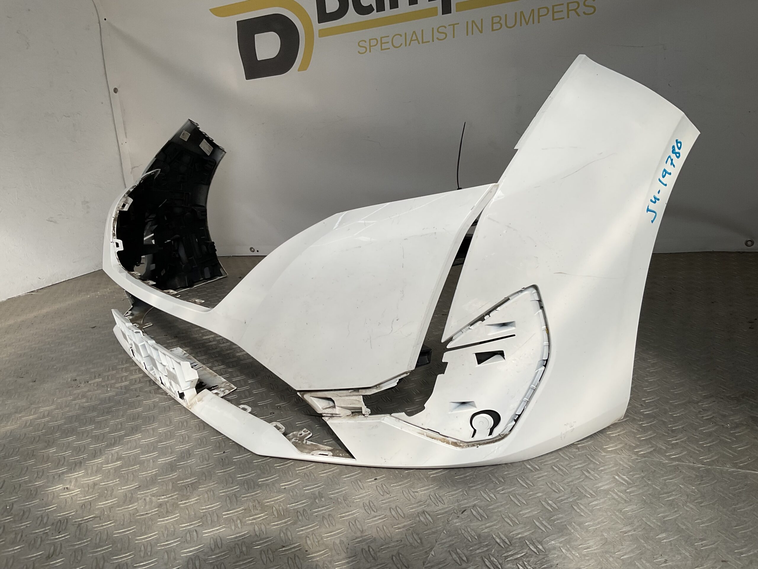 BUMPER Peugeot 308 2022-2025 9838074780 Voorbumper J4-19780