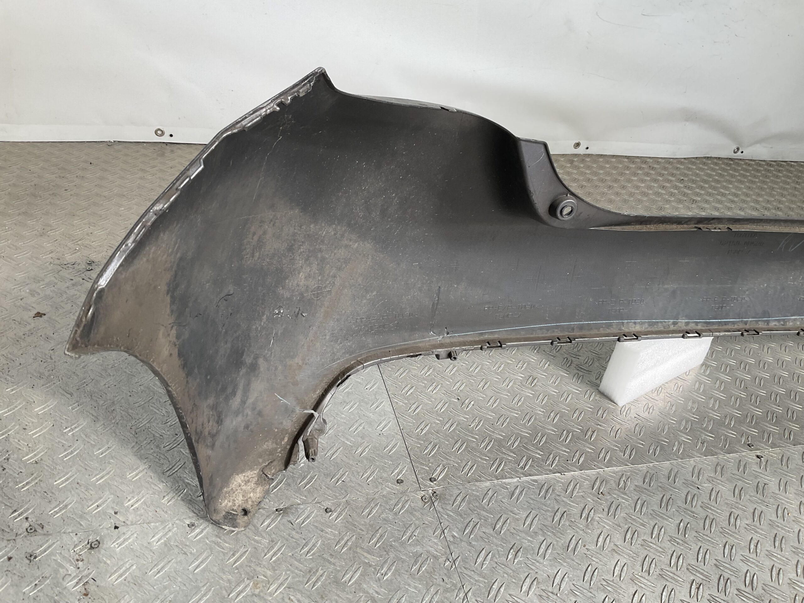 Bumper Toyota Yaris 2014-2017 52159-0D520 Achterbumper F1-19781
