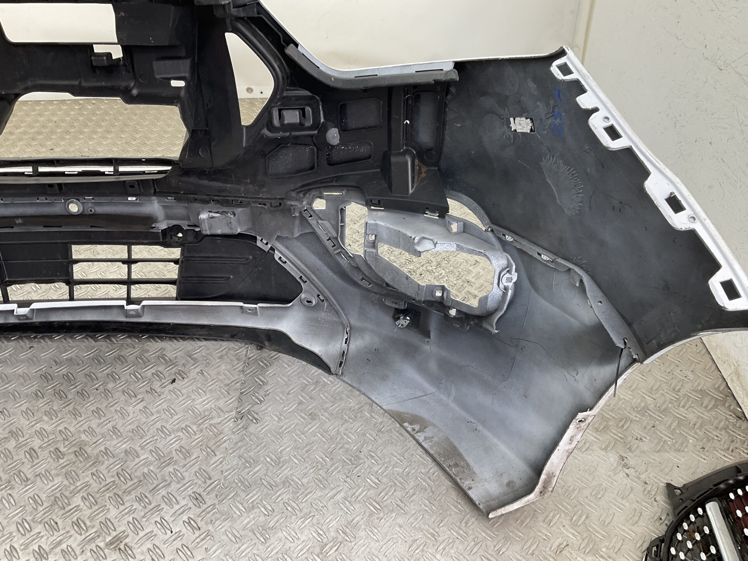 Bumper Ford Transit Facelift 2018-2023 JK21-R17757-A Voorbumper D1-19838