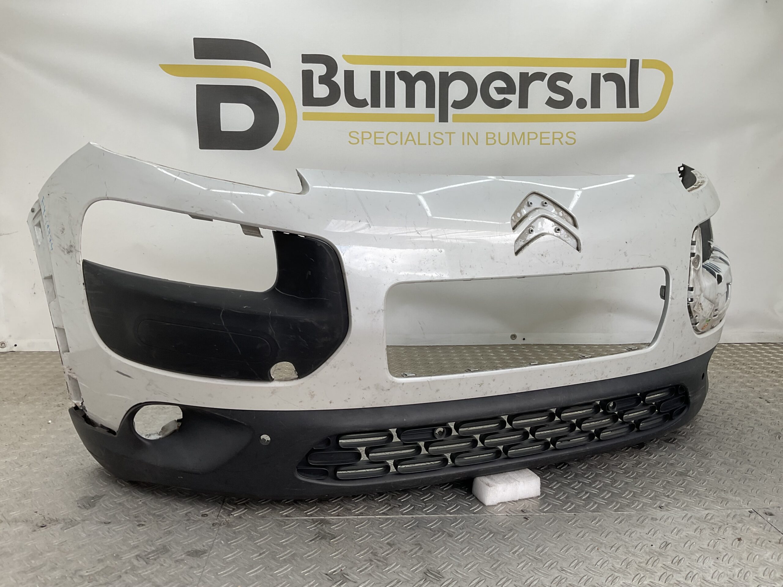 Bumper Citroen C4 Cactus 9801741077 Voorbumper F4-19779