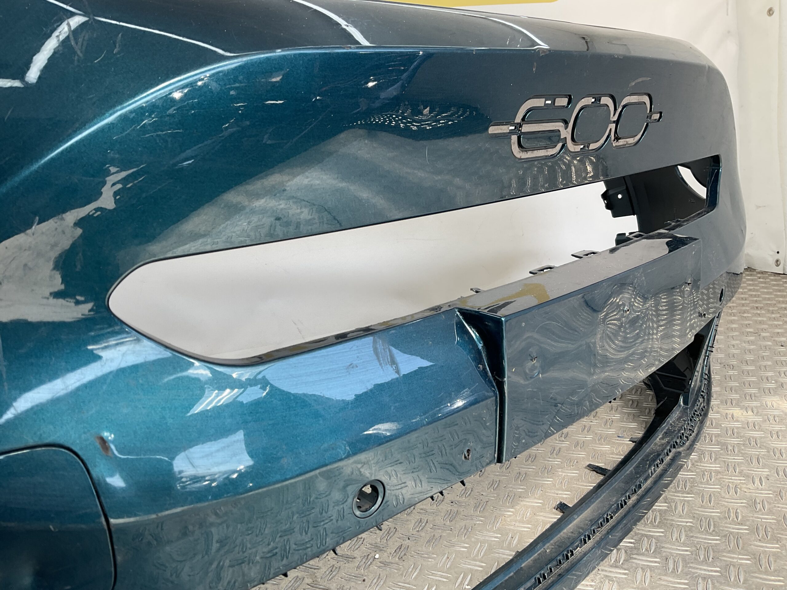 Bumper Fiat 600 2024 735763132 Voorbumper B7-19861