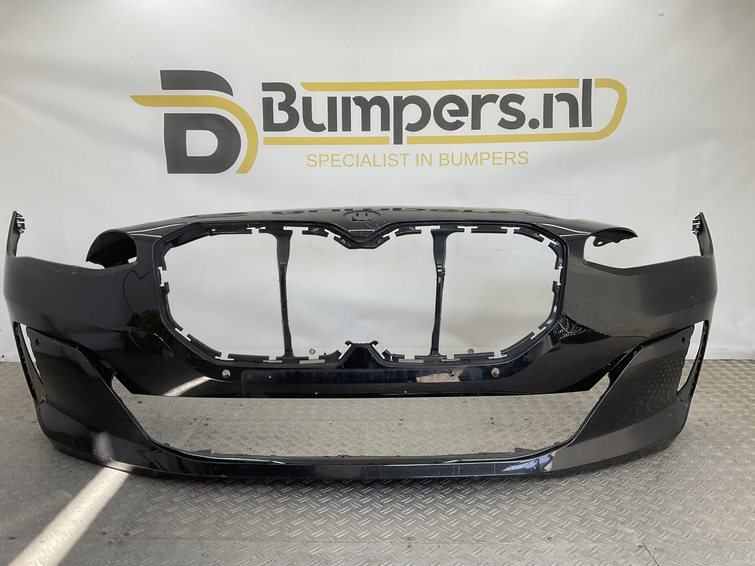 Bumper BMW Active Tourer U06 2022 51117328677 PL991253-10 Voorbumper K10-19885