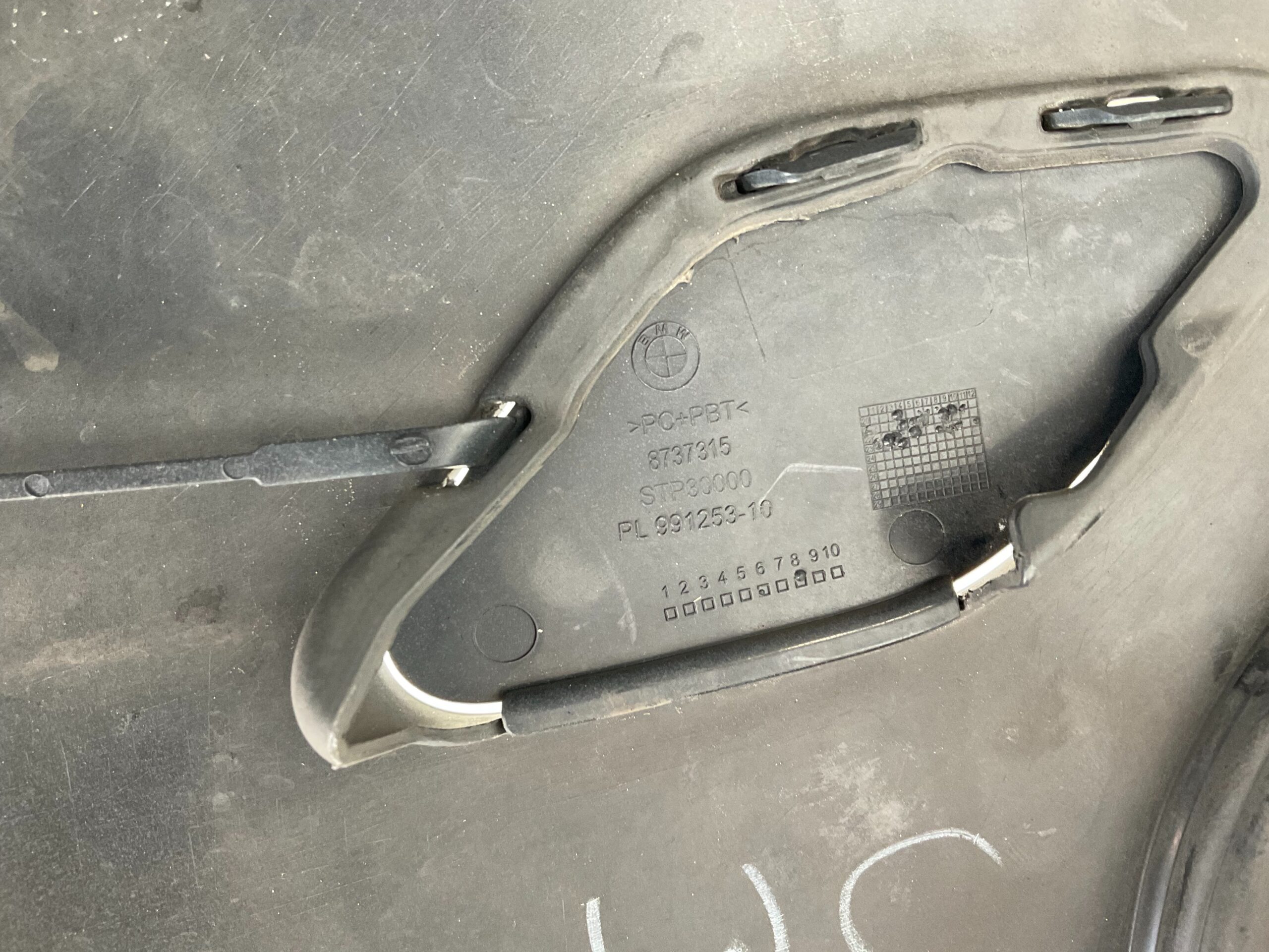 Bumper BMW Active Tourer U06 2022 51117328677 PL991253-10 Voorbumper K10-19885