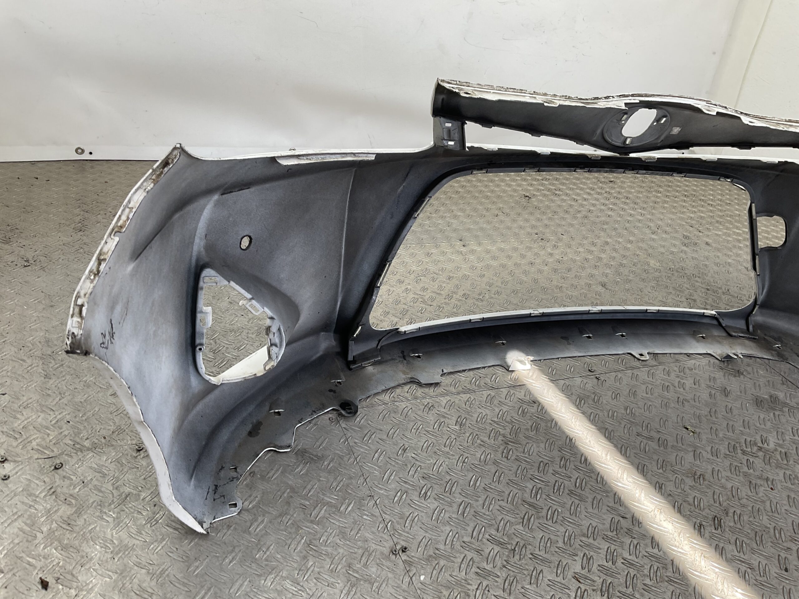 Bumper Toyota Yaris 2011-2013 52119-0D450 Voorbumper D1-19902