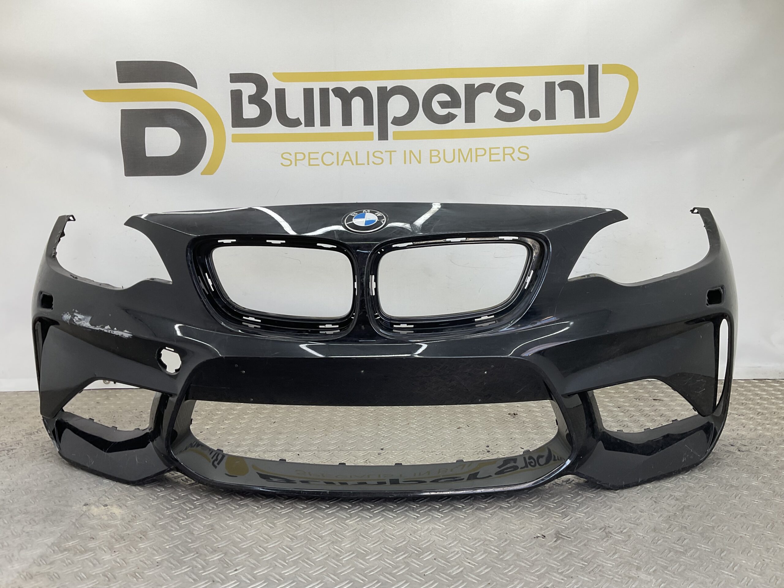 Bumper BMW M2 F87 2015-2018 5111-8062177 VOORBUMPER K7-19907