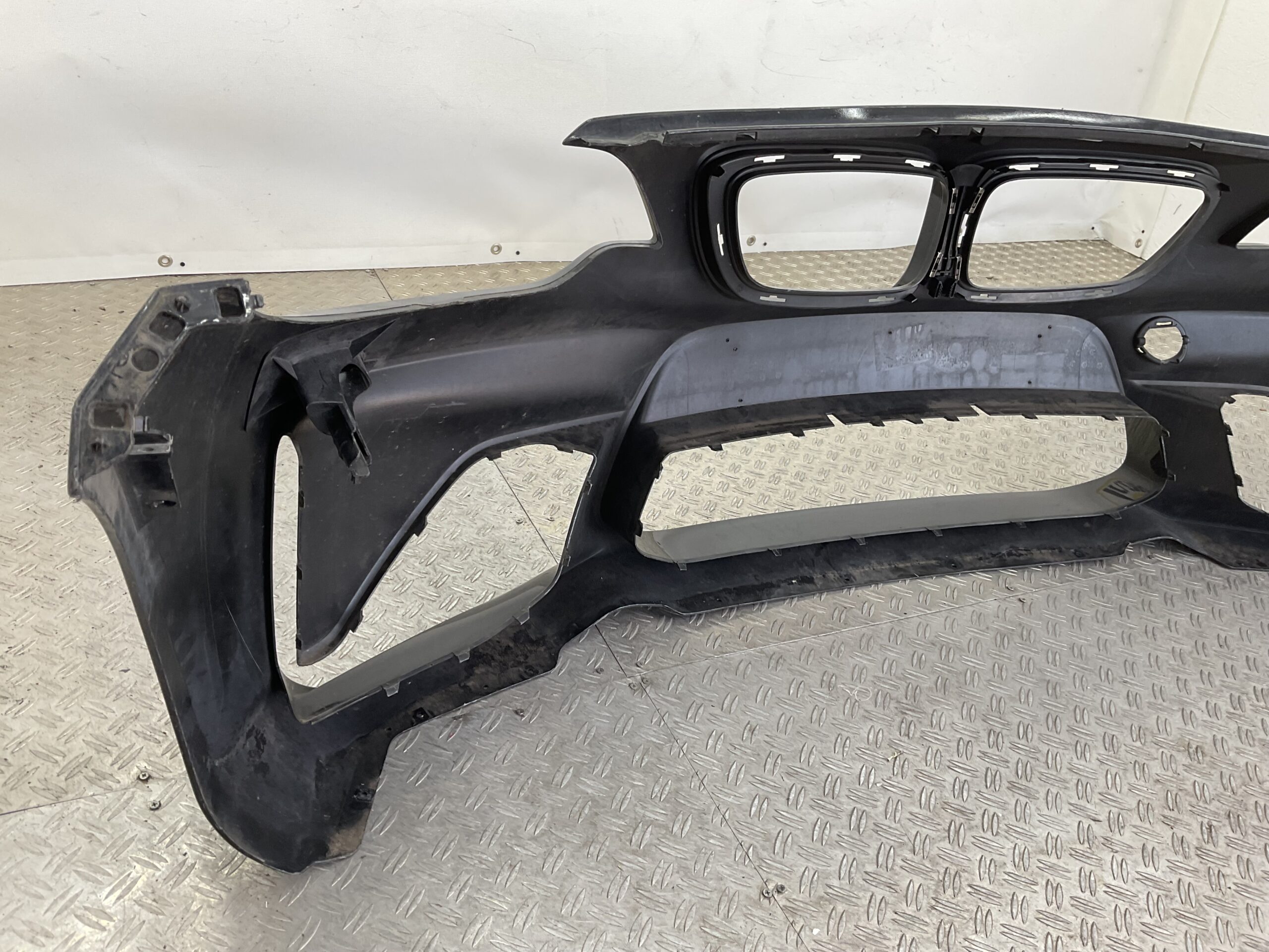 Bumper BMW M2 F87 2015-2018 5111-8062177 VOORBUMPER K7-19907