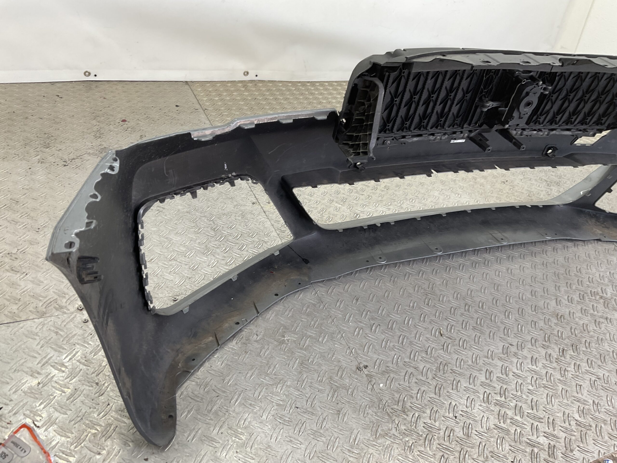 Bumper BMW 5 Serie G30 G31 51118098644 Voorbumper K9-16201