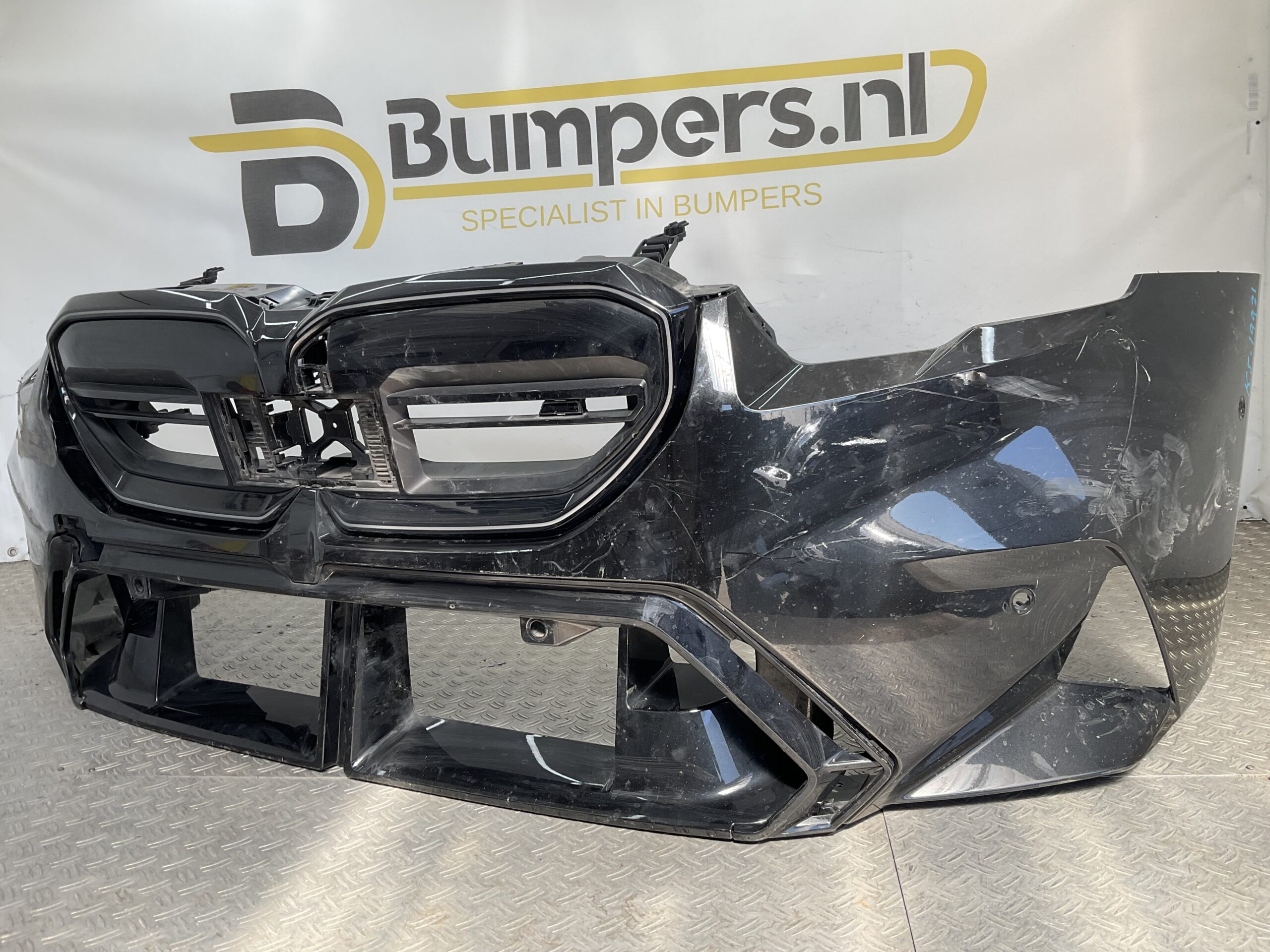 Bumper BMW 5 serie M5 G90 2024-2026 LED GRILL 51118084983 Voorbumper K5-19921