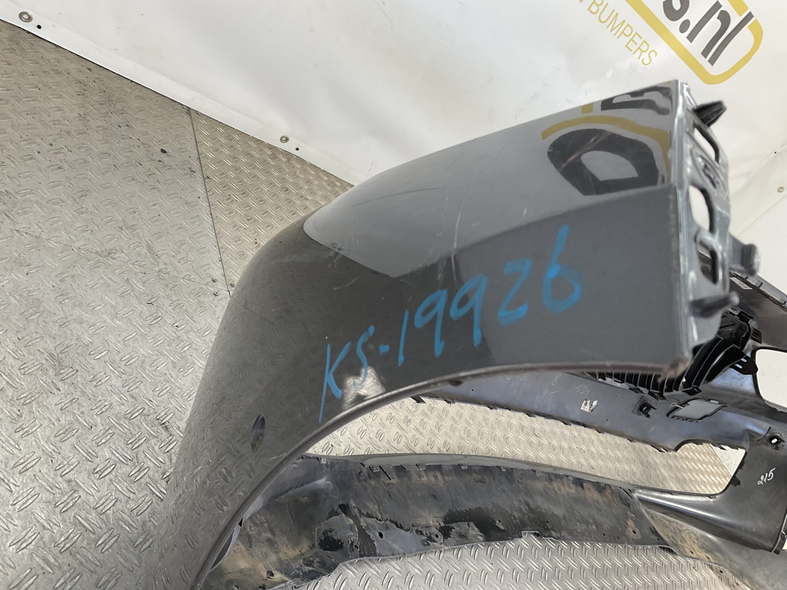 Bumper BMW 1 Serie F40 MPakket M-Pakket 4xpdc 51118070928 Voorbumper K5-19926