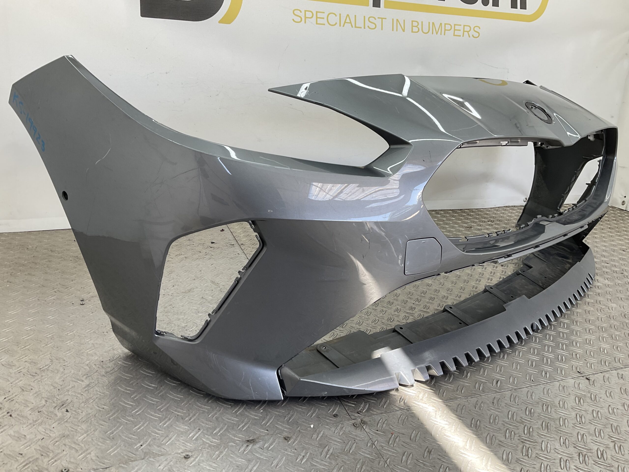 Bumper BMW 1 Serie F70 M Sport M-Pakket M Pakket 51115A64E31 Voorbumper K5-19923