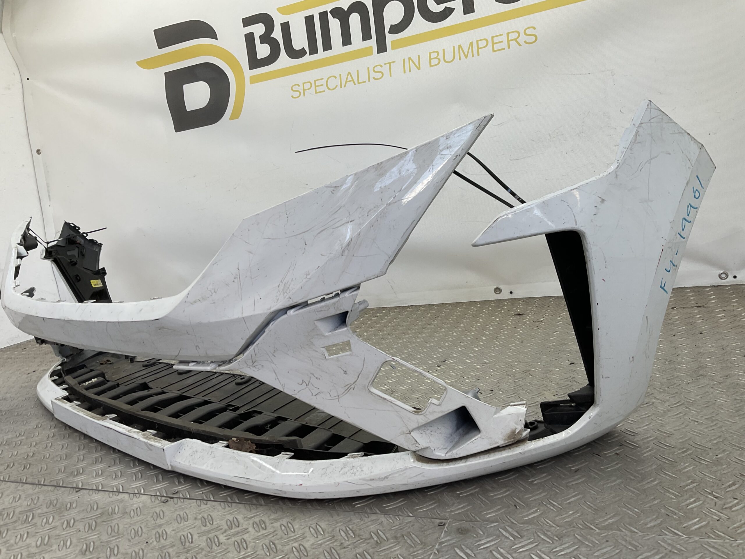 Bumper Renault Clio V Facelift 2023- 62010M325R Voorbumper F4-19961