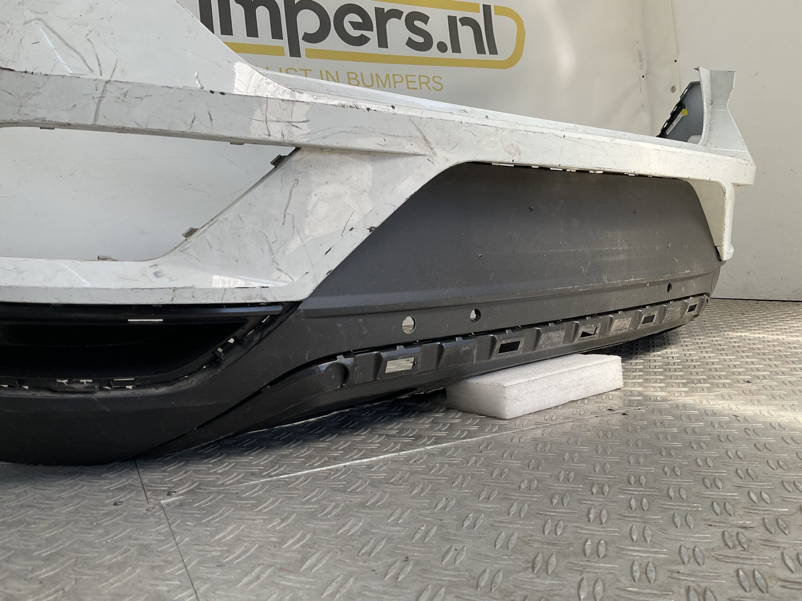 Bumper Volkswagen VW Troc T-Roc Rline R-Line 17-21 2GA807521AJ Achterbumper X1-20003