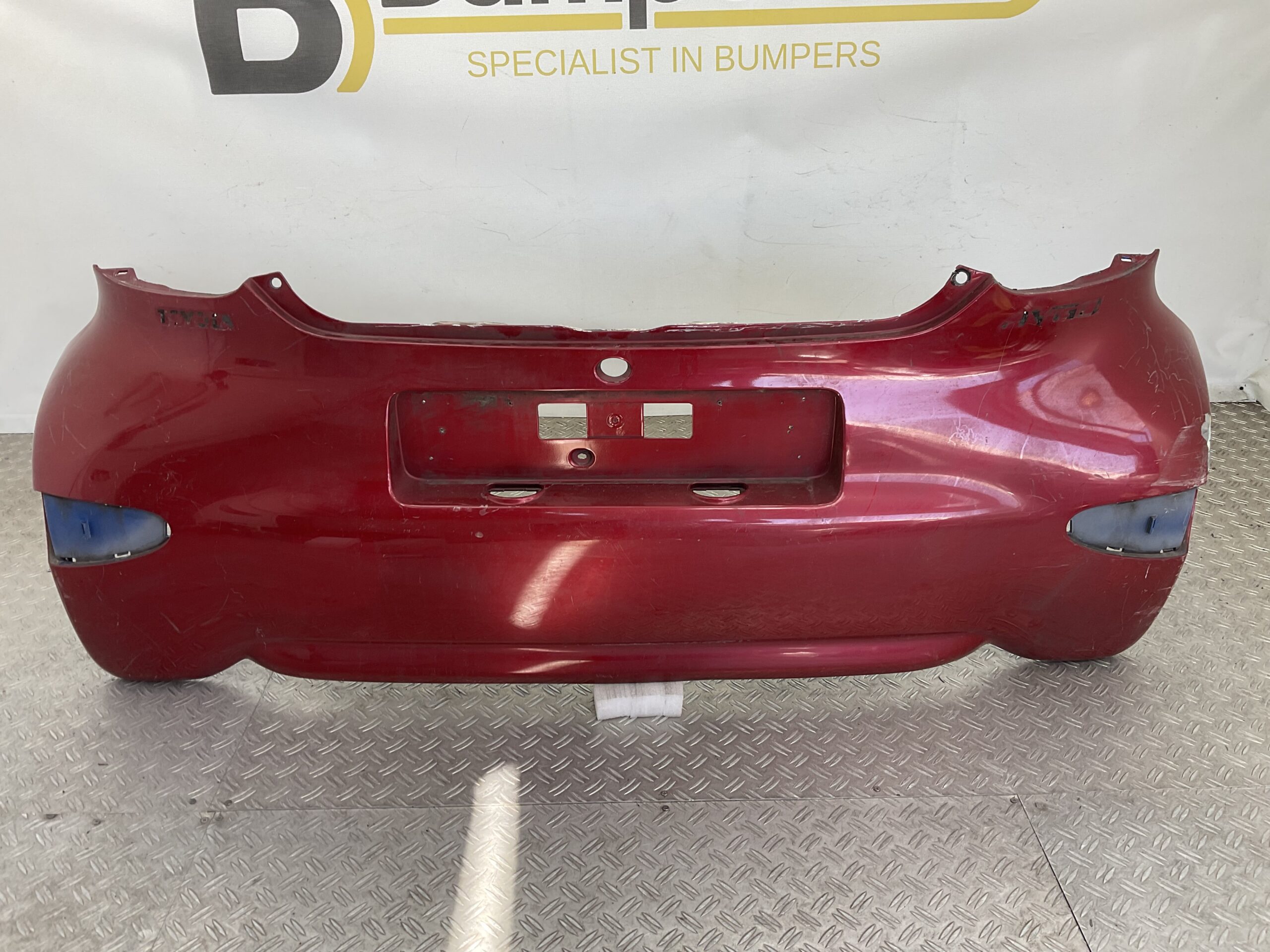 Bumper Toyota Aygo 52159-0H030 Achterbumper X1-20014