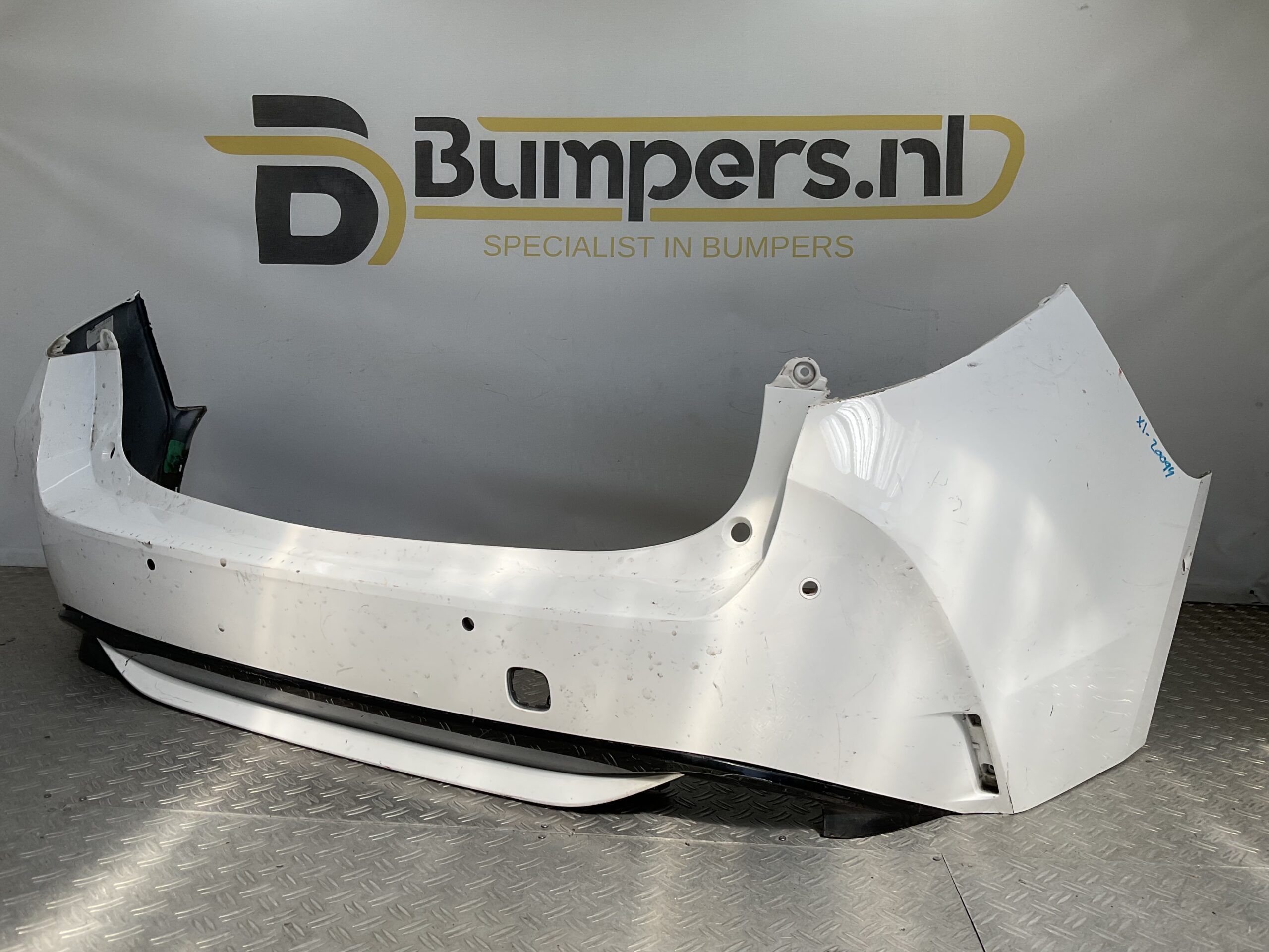 Bumper Toyota Corolla E21 Stationwagen 19-PDC 52159-02C80 Achterbumper X1-20094