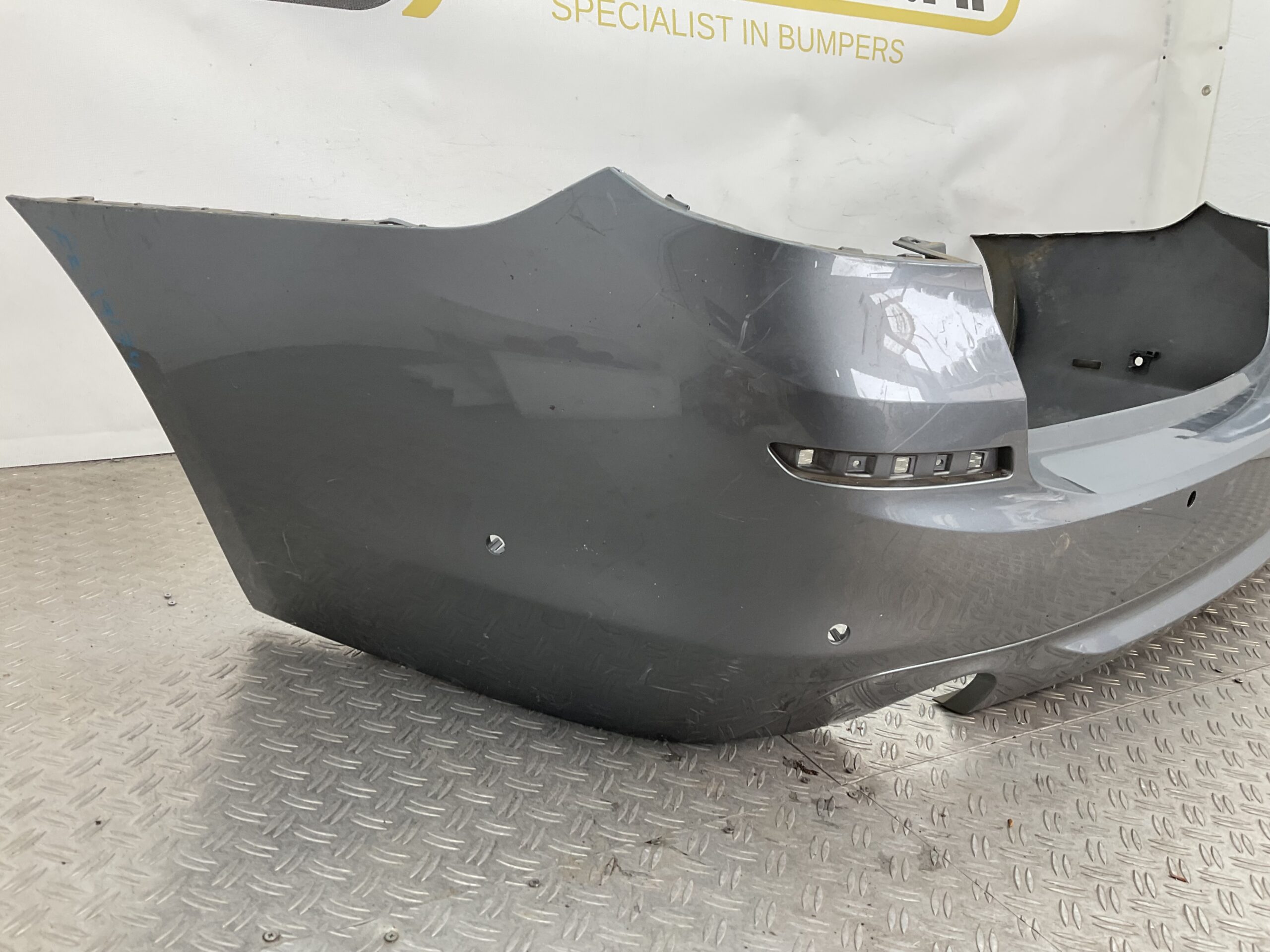 Bumper BMW 5 Series G30 G31 G38 18- 51127387307 Achterbumper F2-19174