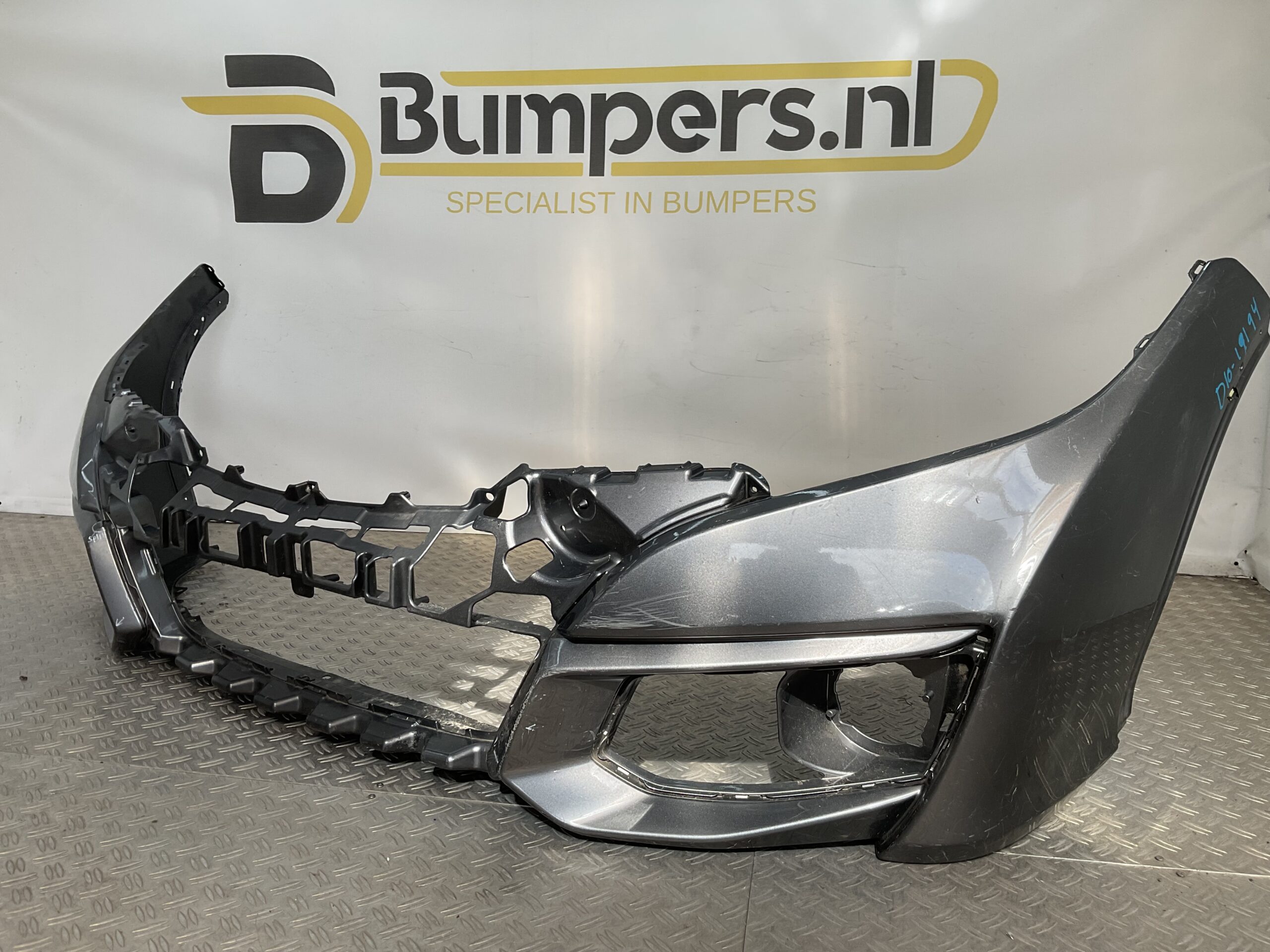 BUMPER Honda Civic 9 2015-2018 71101-TV0-ZY00 VOORBUMPER D10-19194