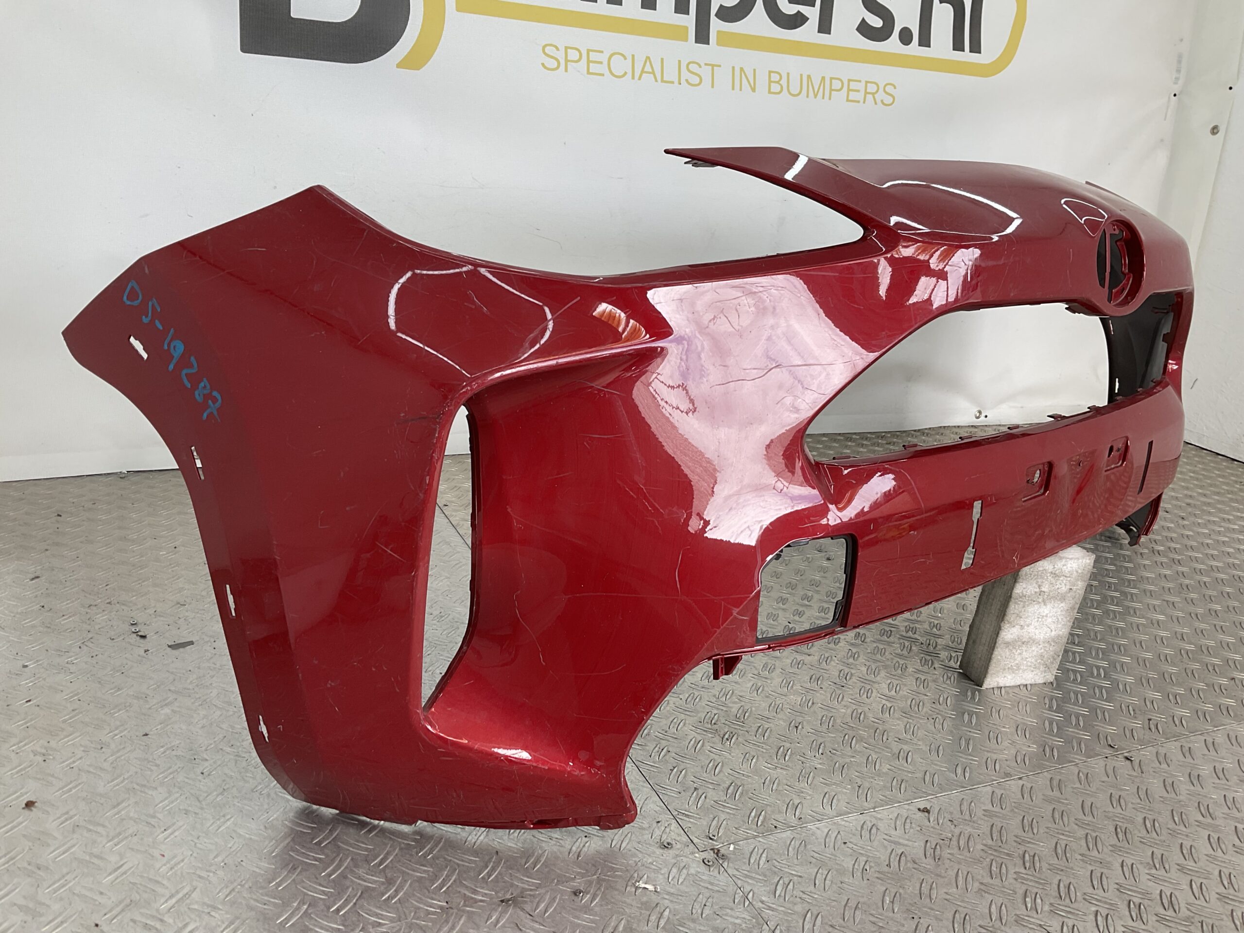 Bumper Toyota Yaris Cross 20-25 52119-0DC20 Voorbumper D5-19287