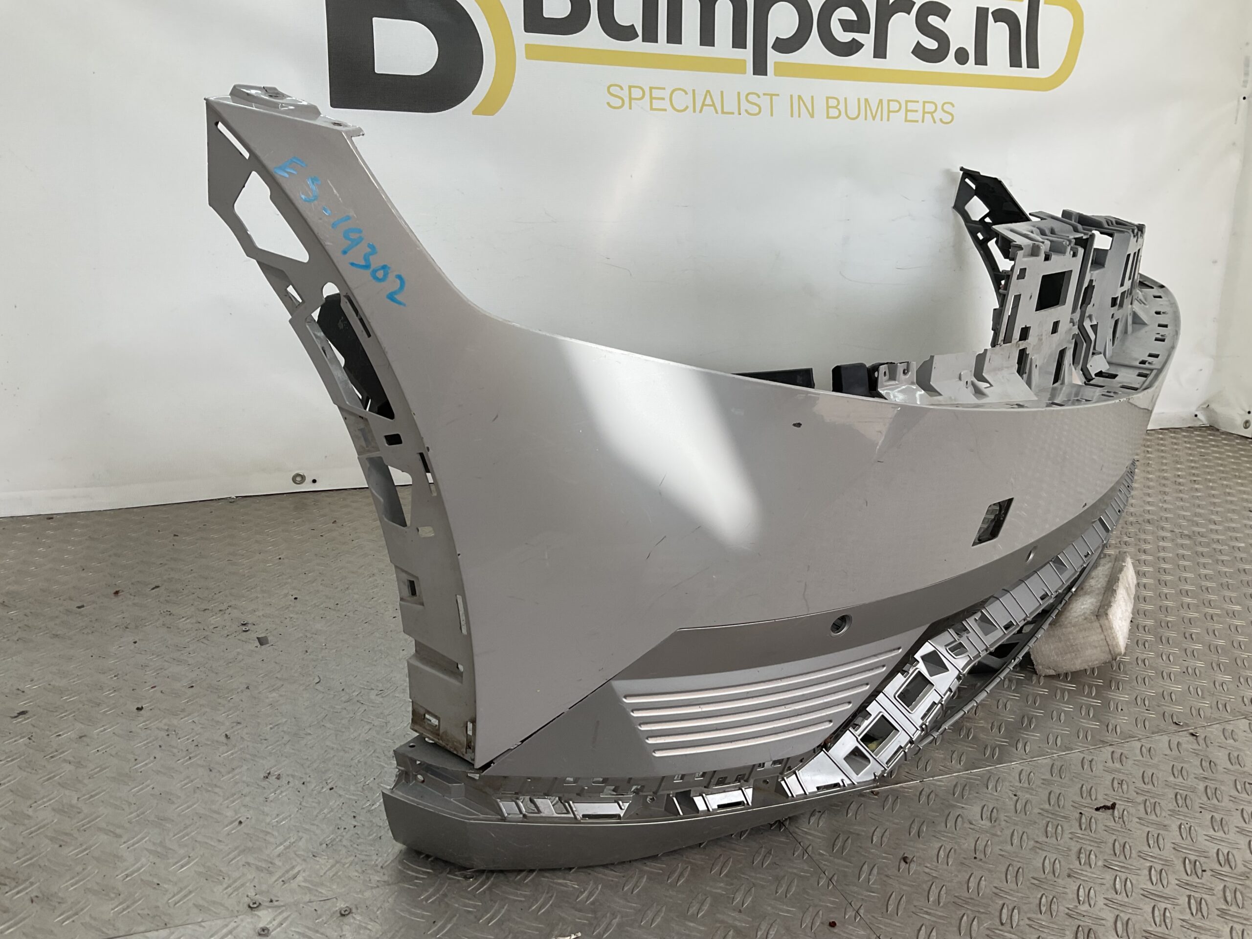 BUMPER Hyundai Ioniq 86511-G1000 VOORBUMPER E5-19302