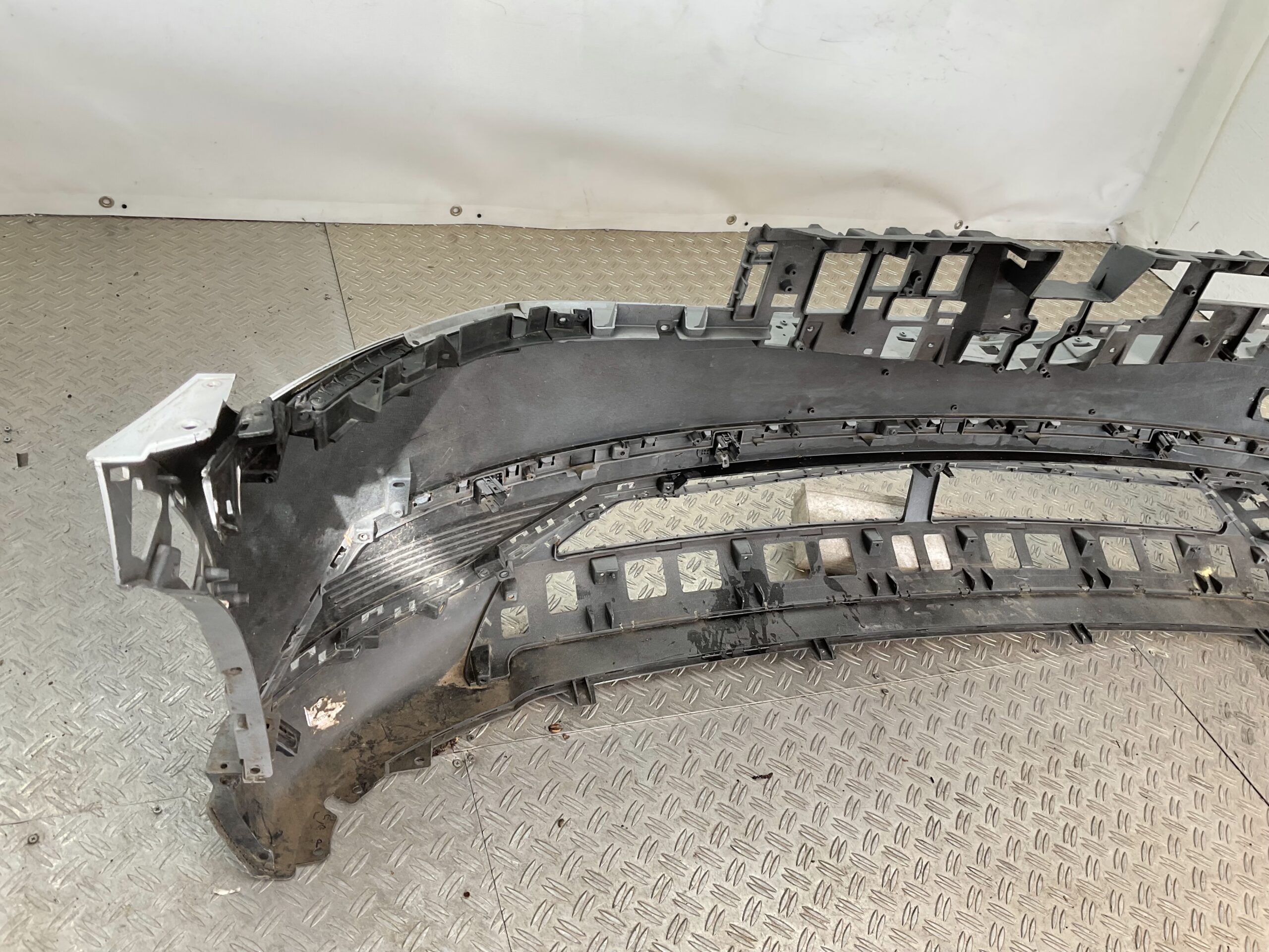 BUMPER Hyundai Ioniq 86511-G1000 VOORBUMPER E5-19302