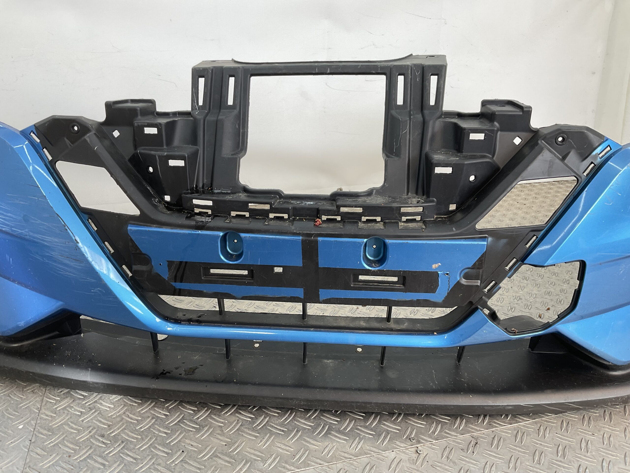 Bumper Nissan Qashqai 17-21 62022-HV00H Voorbumper G8-19305