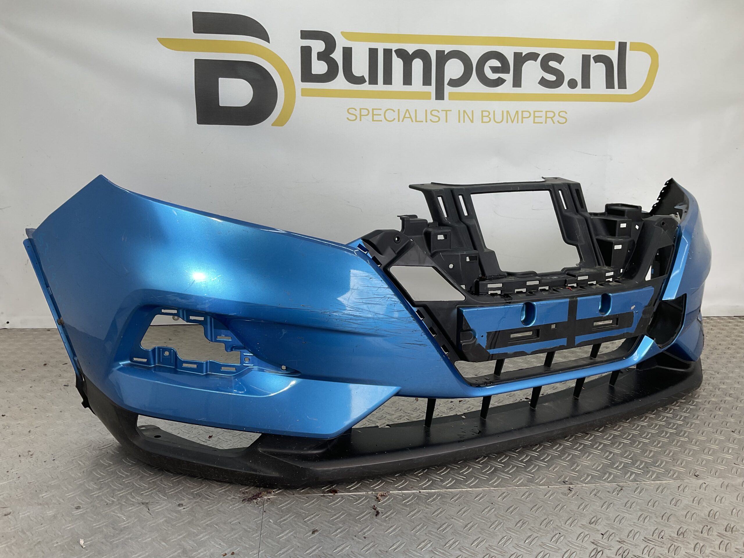 Bumper Nissan Qashqai 17-21 62022-HV00H Voorbumper G8-19305