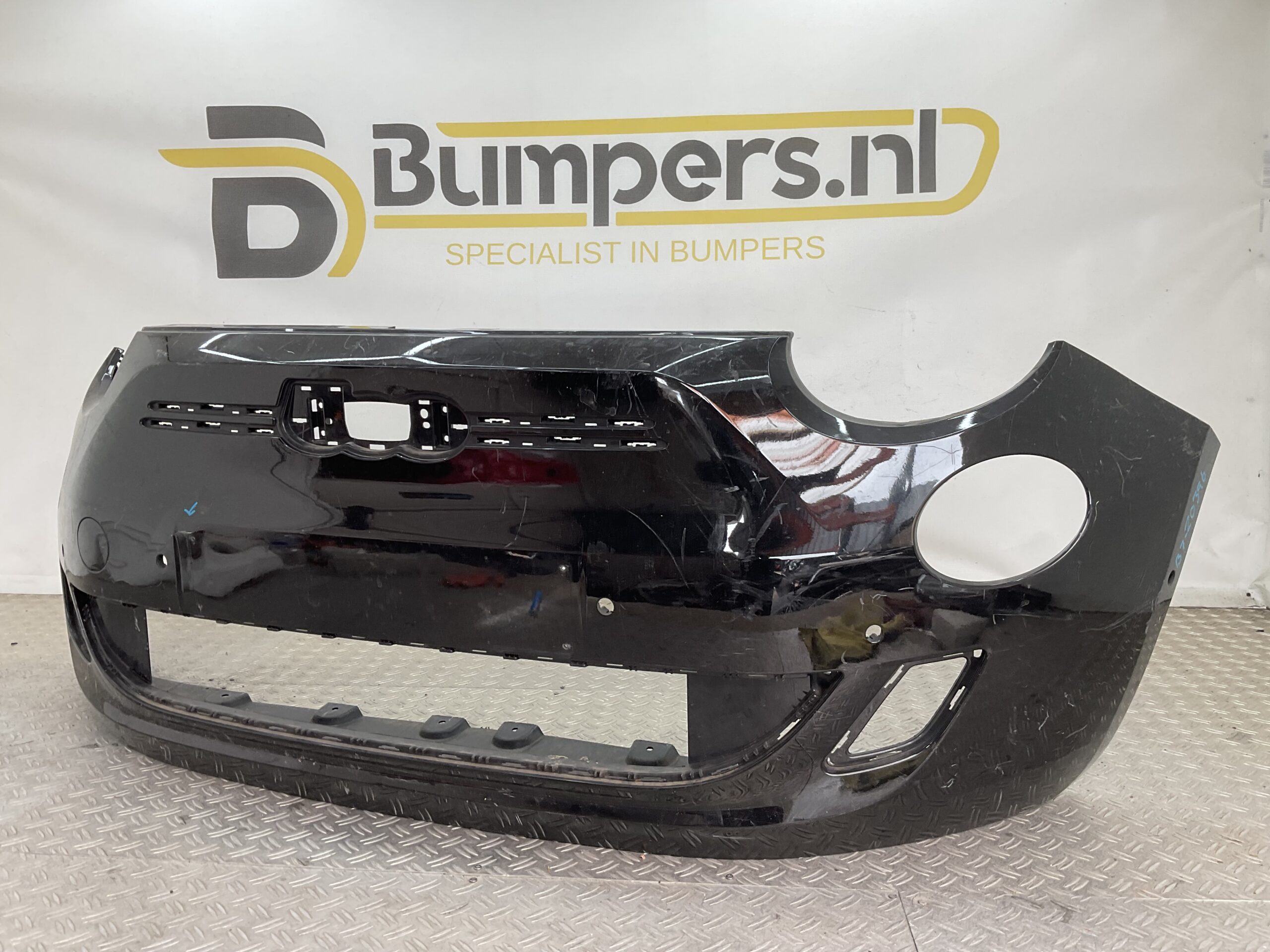 Bumper Fiat 500E ELEKTRISCH Icon 735714055 Voorbumper B7-20396