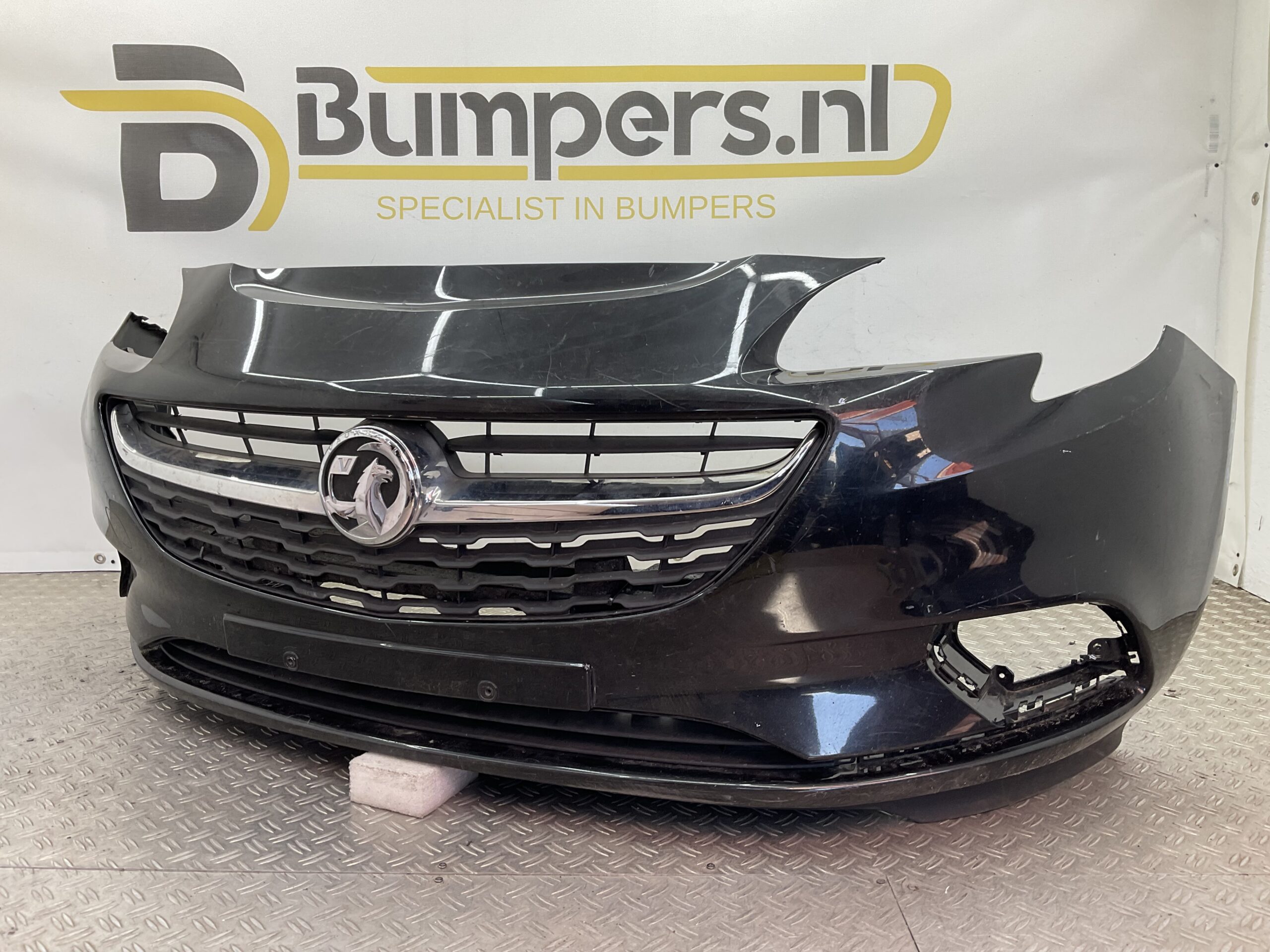 Bumper Opel Corsa E 14-19 pdc 39003567 Voorbumper i9-20552