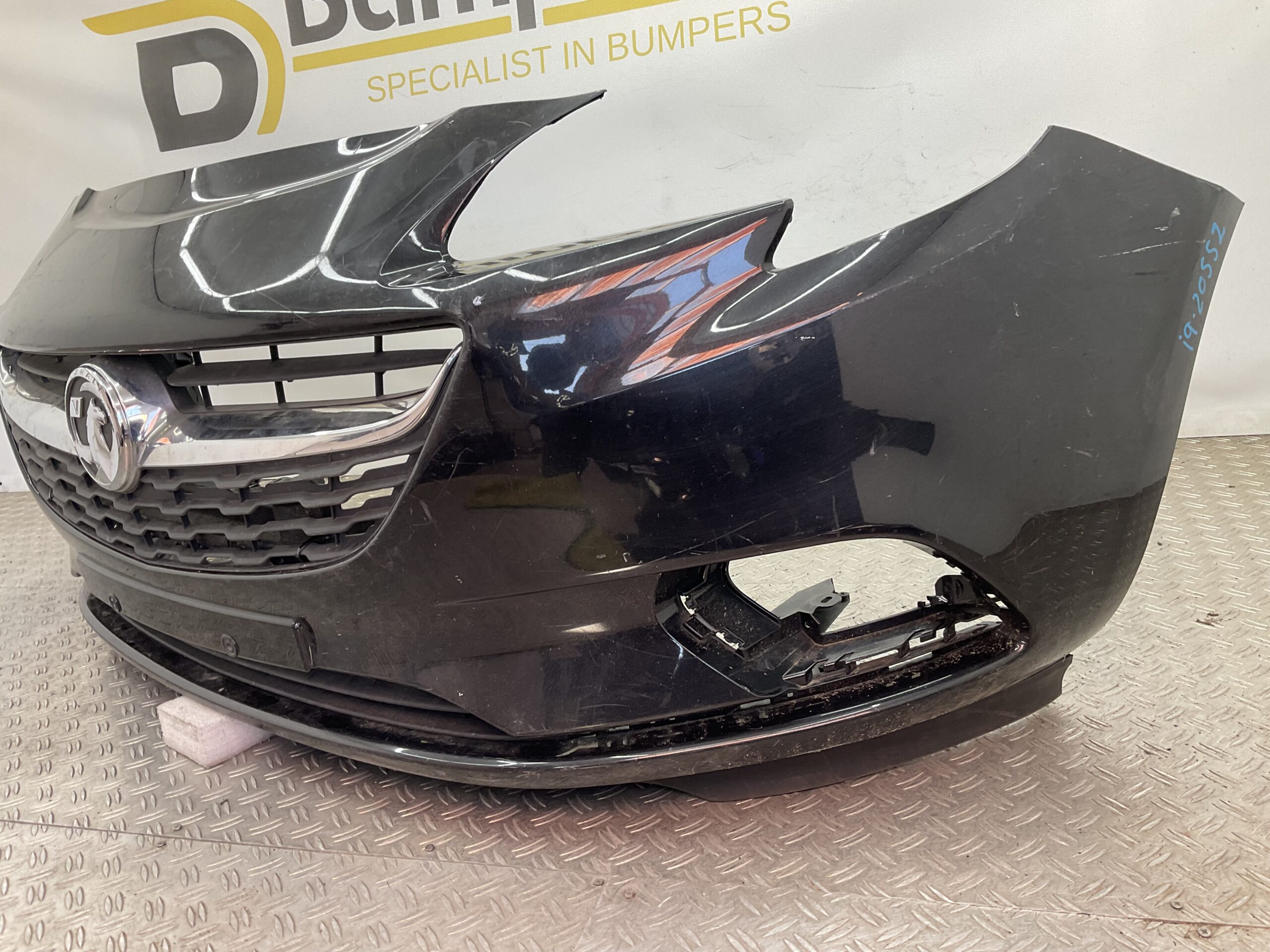 Bumper Opel Corsa E 14-19 pdc 39003567 Voorbumper i9-20552