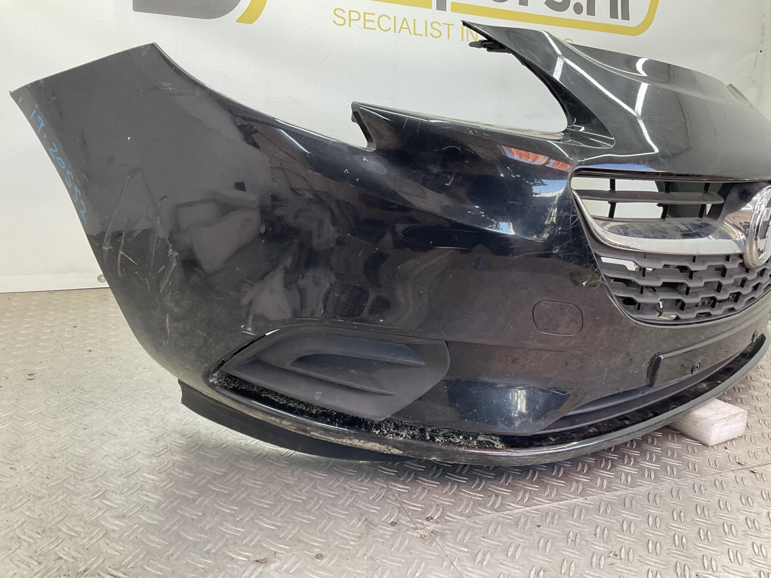 Bumper Opel Corsa E 14-19 pdc 39003567 Voorbumper i9-20552