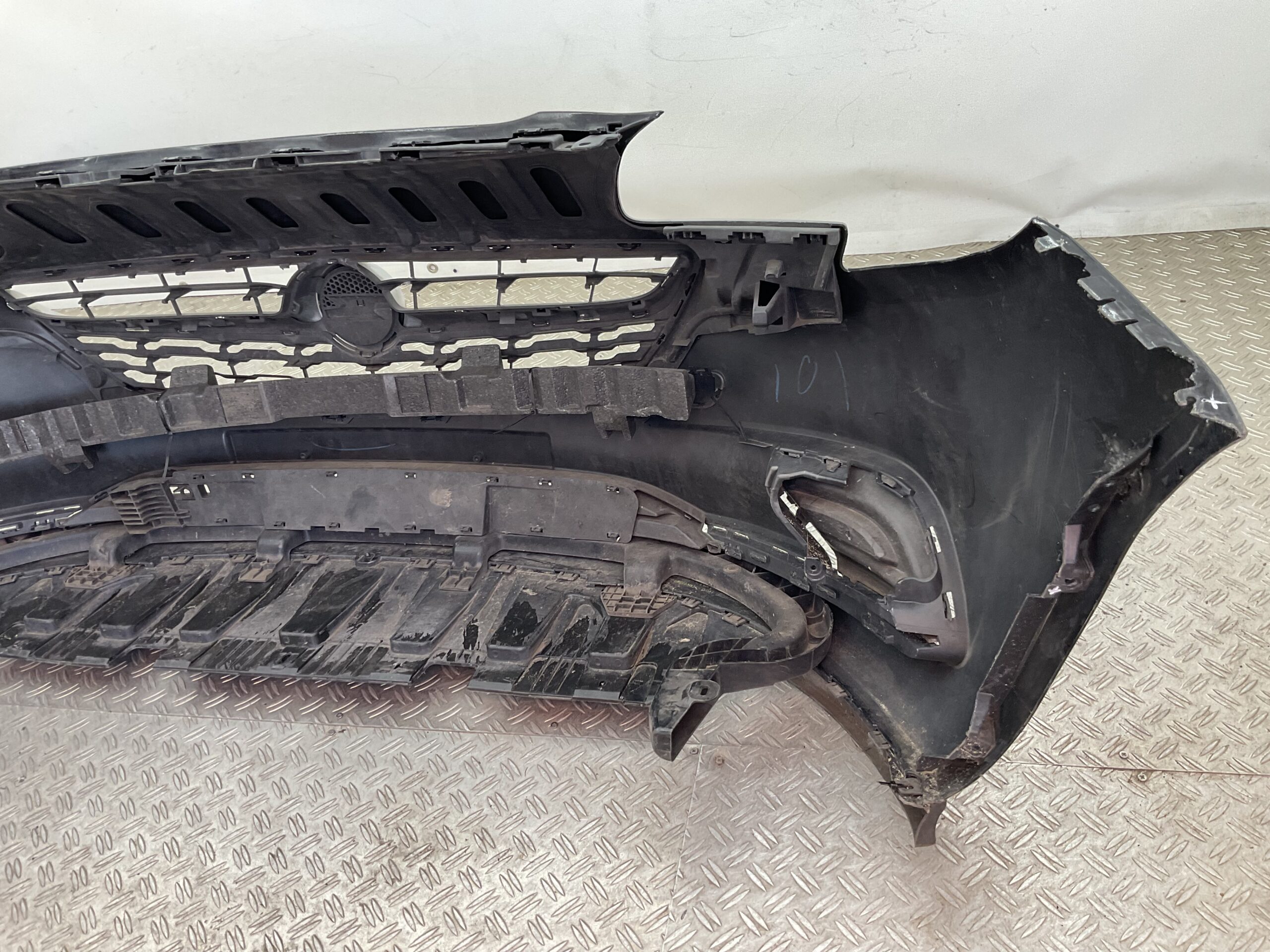 Bumper Opel Corsa E 14-19 pdc 39003567 Voorbumper i9-20552