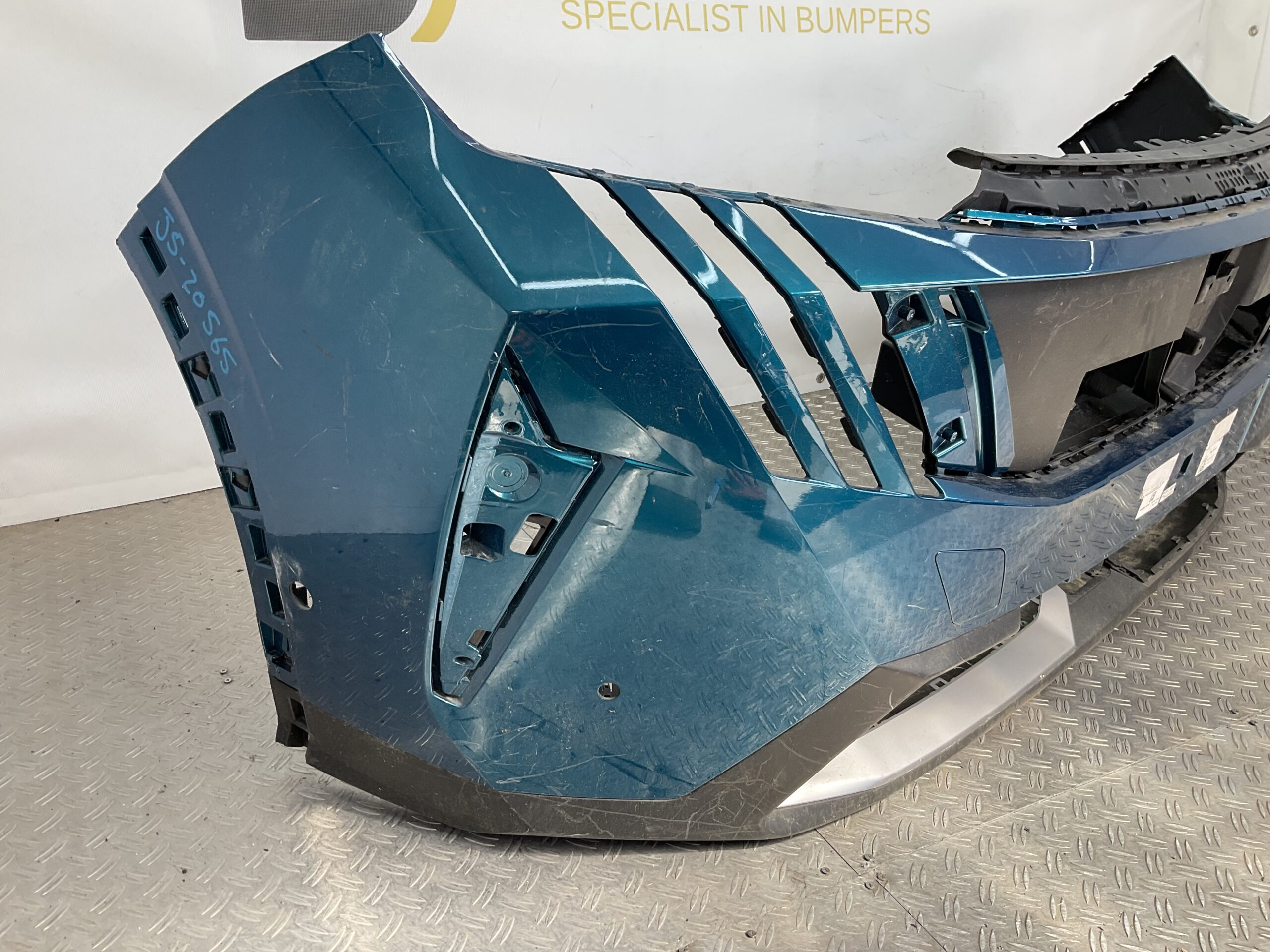 Bumper Peugeot 3008 5008 Facelift 2024- 9843790980 Voorbumper J5-20565
