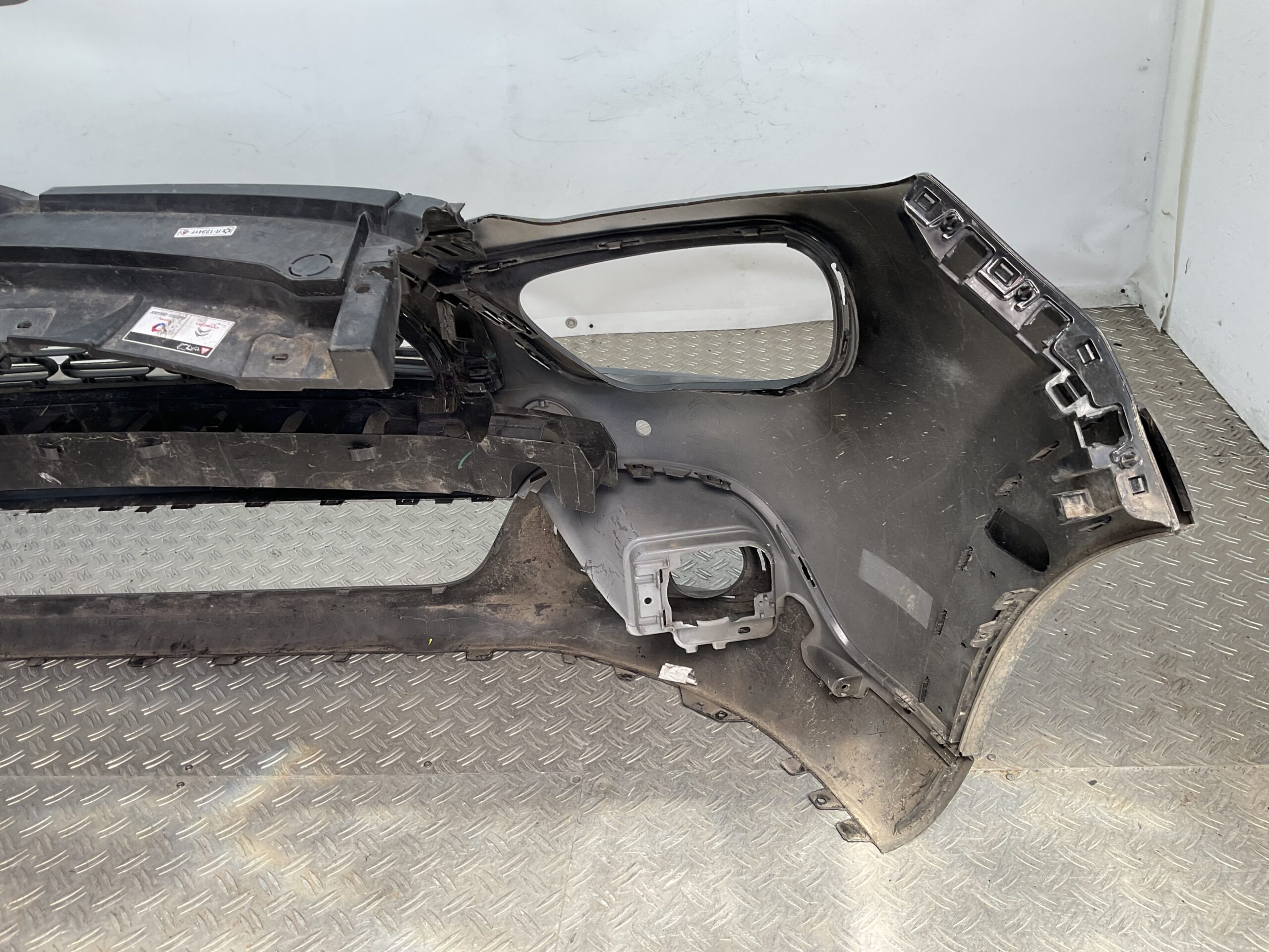 Bumper Citroen C3 Facelift 2021-2023 9833504177 Voorbumper F3-20575