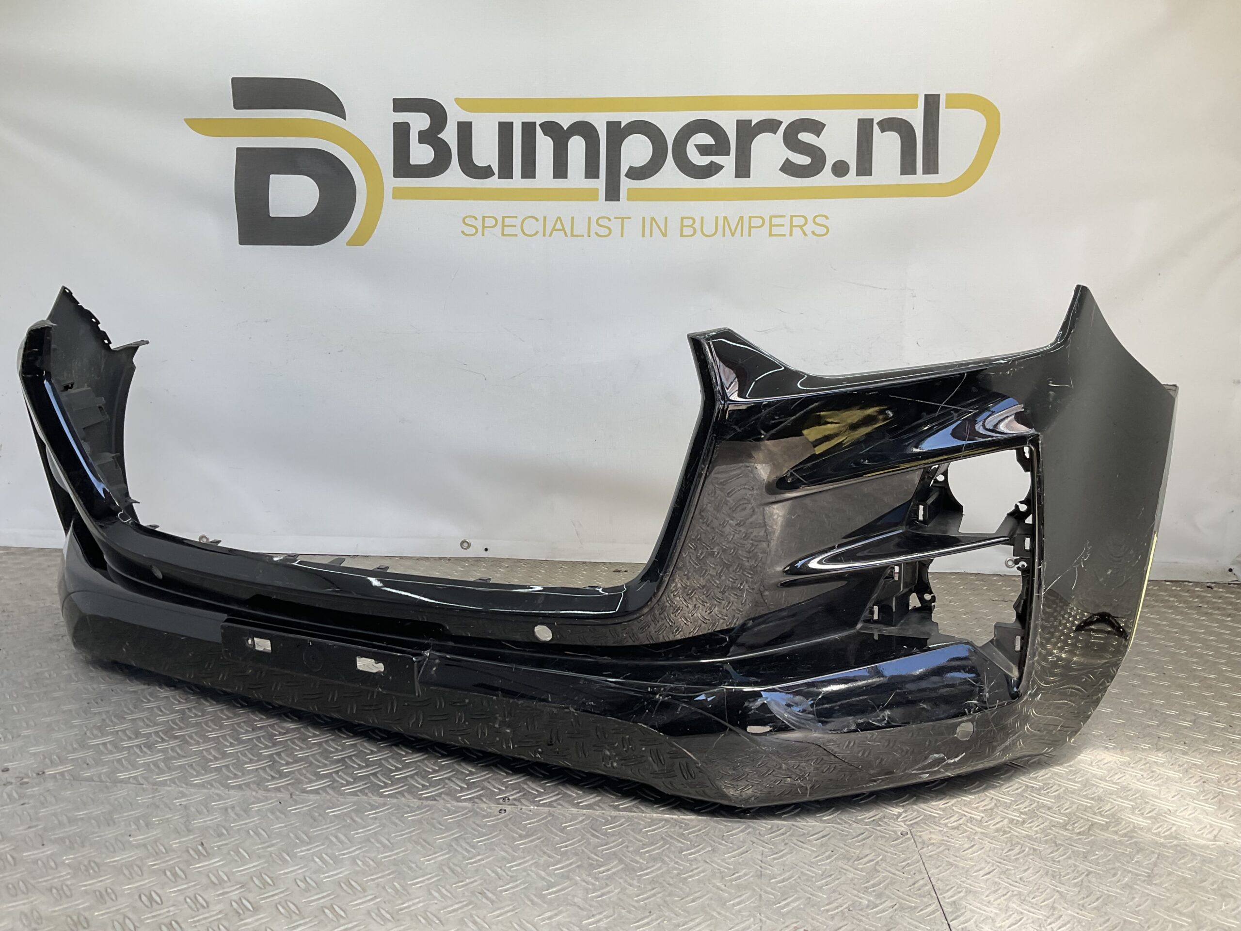 Bumper Isuzu D-Max Dmax 19- 8983860930 Achterbumper X1-200103