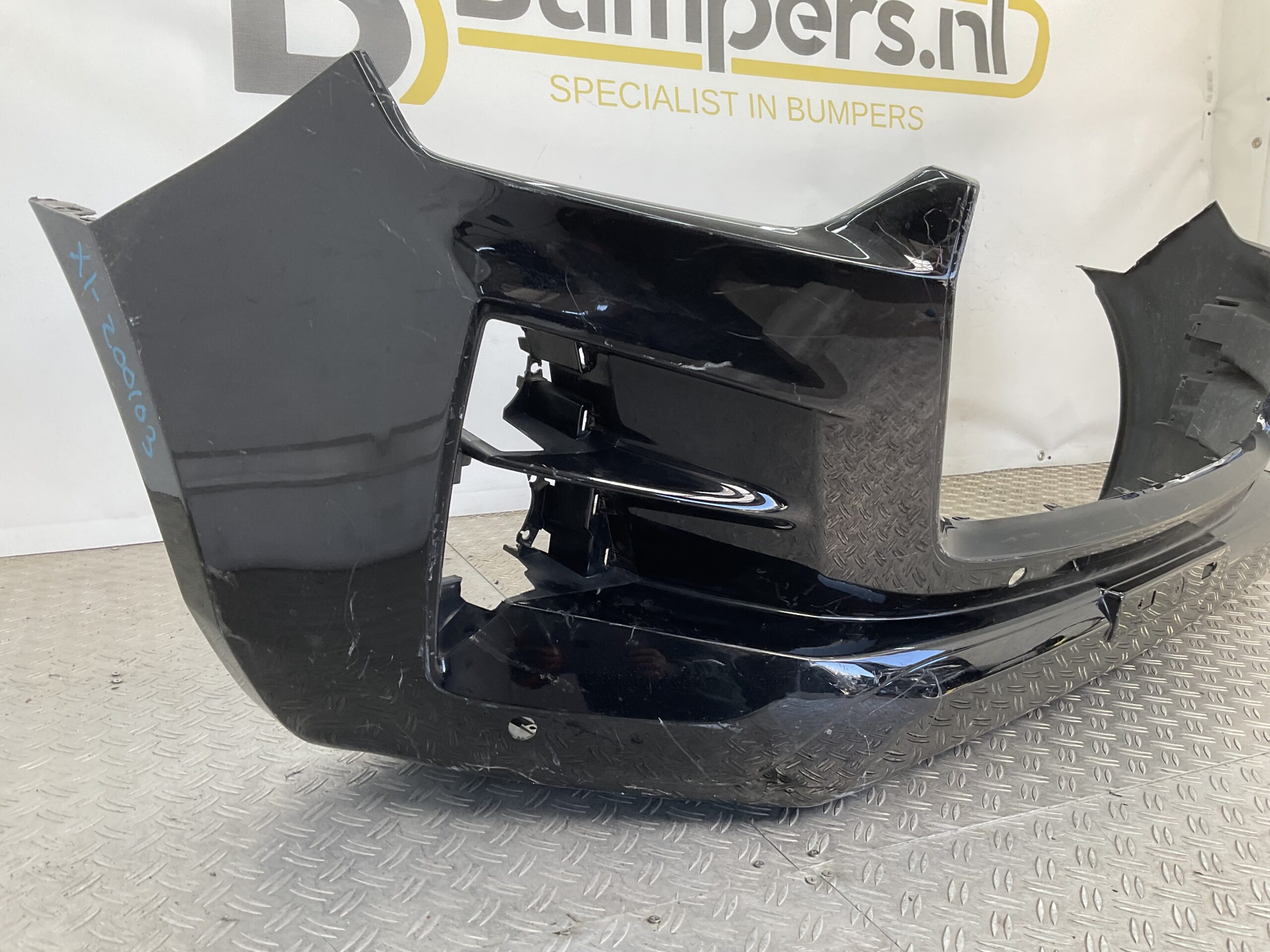 Bumper Isuzu D-Max Dmax 19- 8983860930 Achterbumper X1-200103
