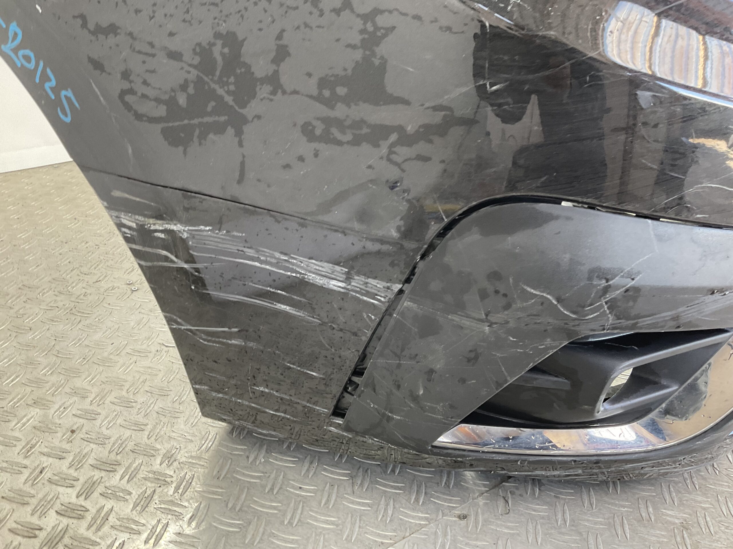 Bumper Renault Trafic III Facelift 620226914R Voorbumper F10-20125