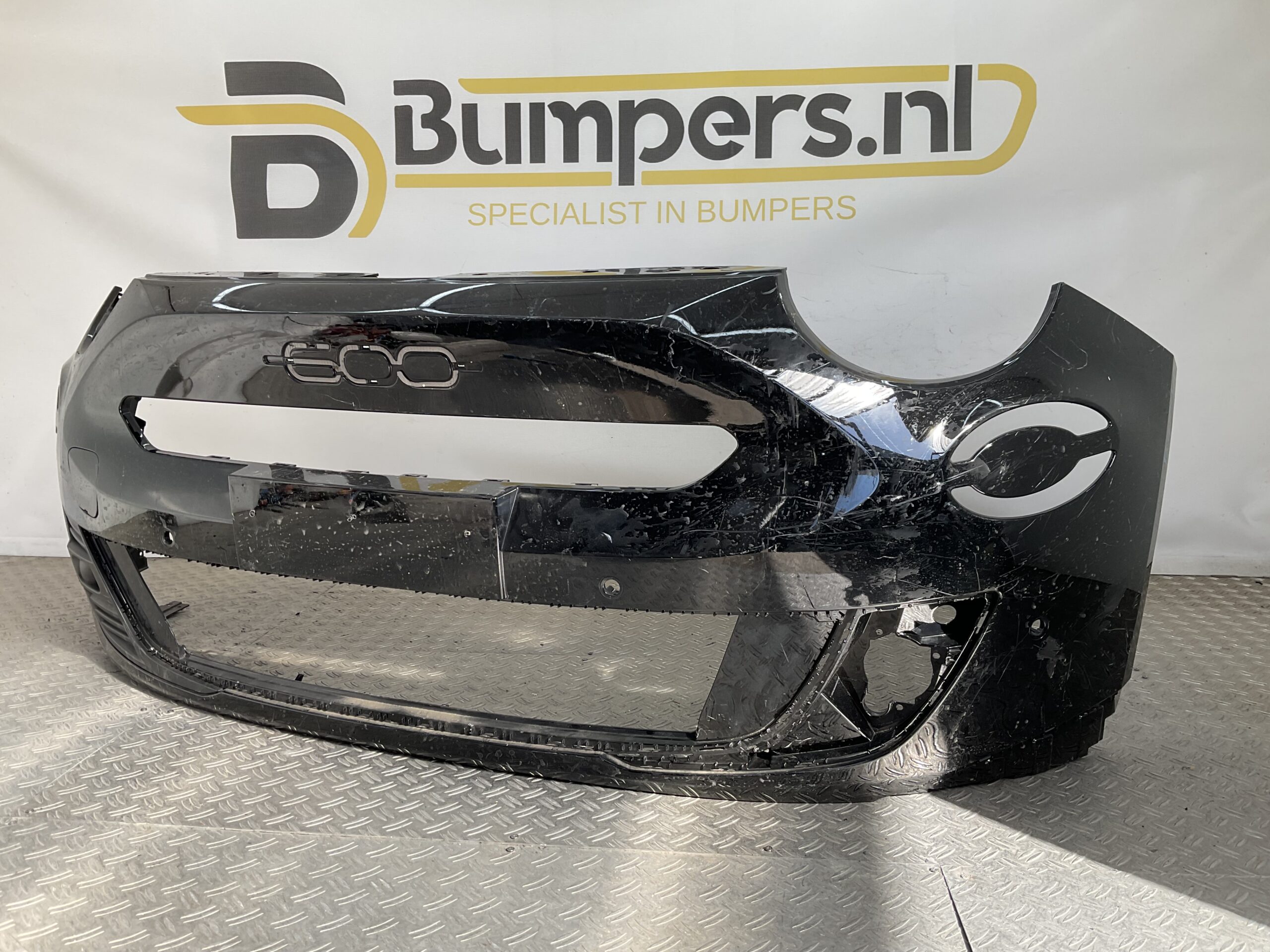 Bumper Fiat 600 2024 735763132 Voorbumper B9-20145