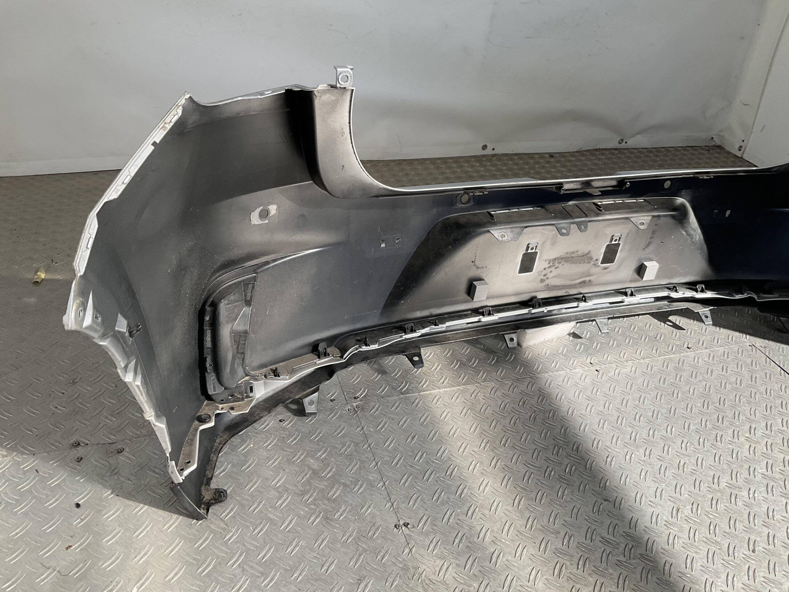 Bumper Lexus LBX 24- 52159-52D40 Achterbumper X1-20202