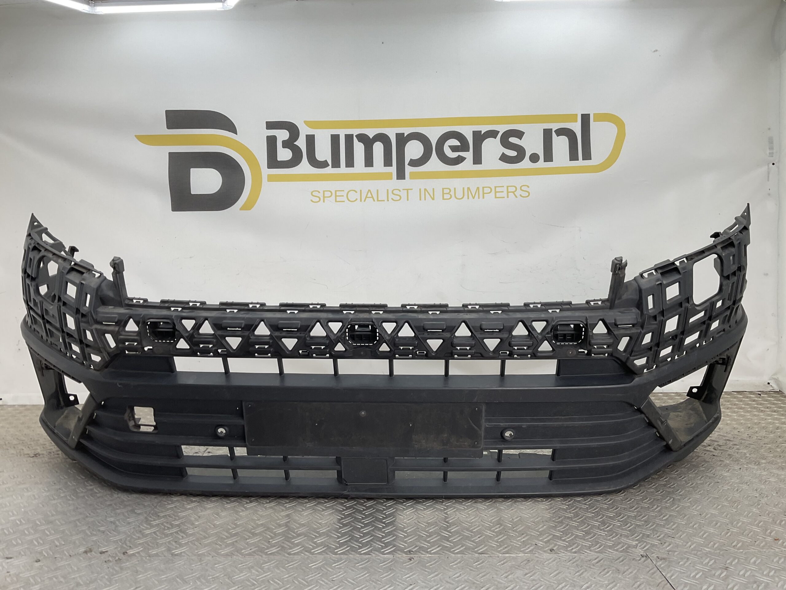 Bumper Volkswagen Crafter 7C0 17-22 7C0807221A Voorbumper G5-20294