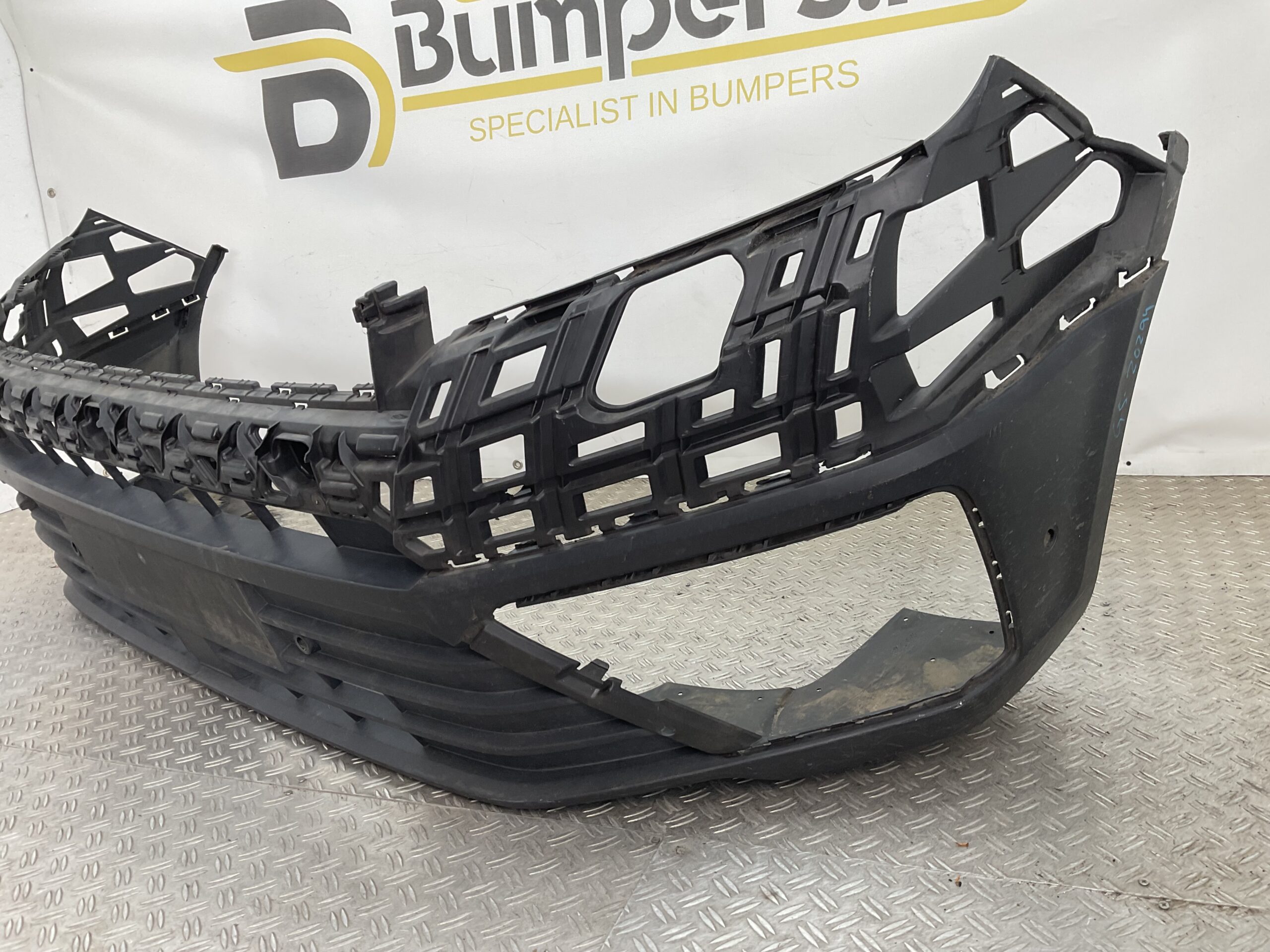 Bumper Volkswagen Crafter 7C0 17-22 7C0807221A Voorbumper G5-20294