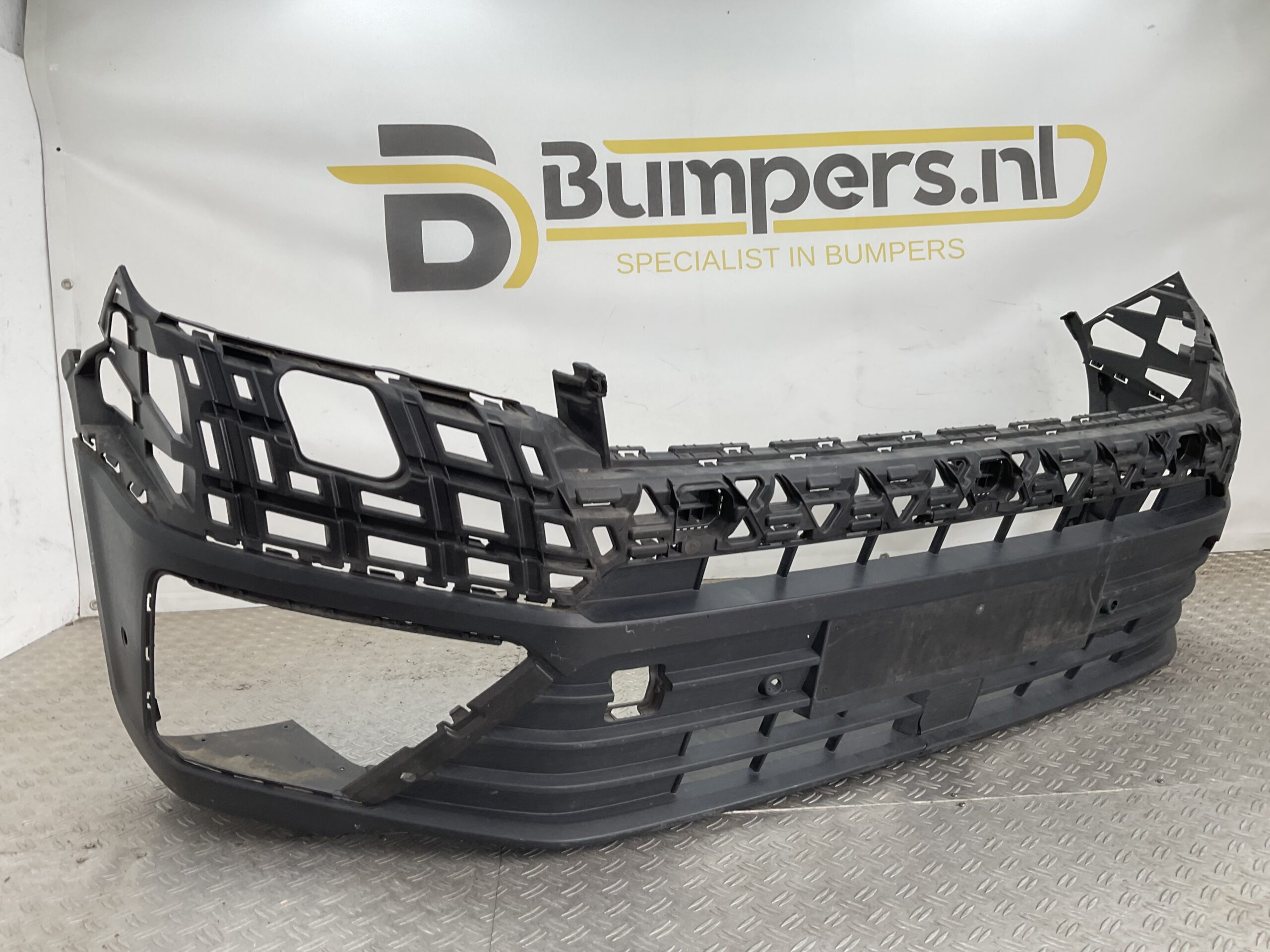 Bumper Volkswagen Crafter 7C0 17-22 7C0807221A Voorbumper G5-20294