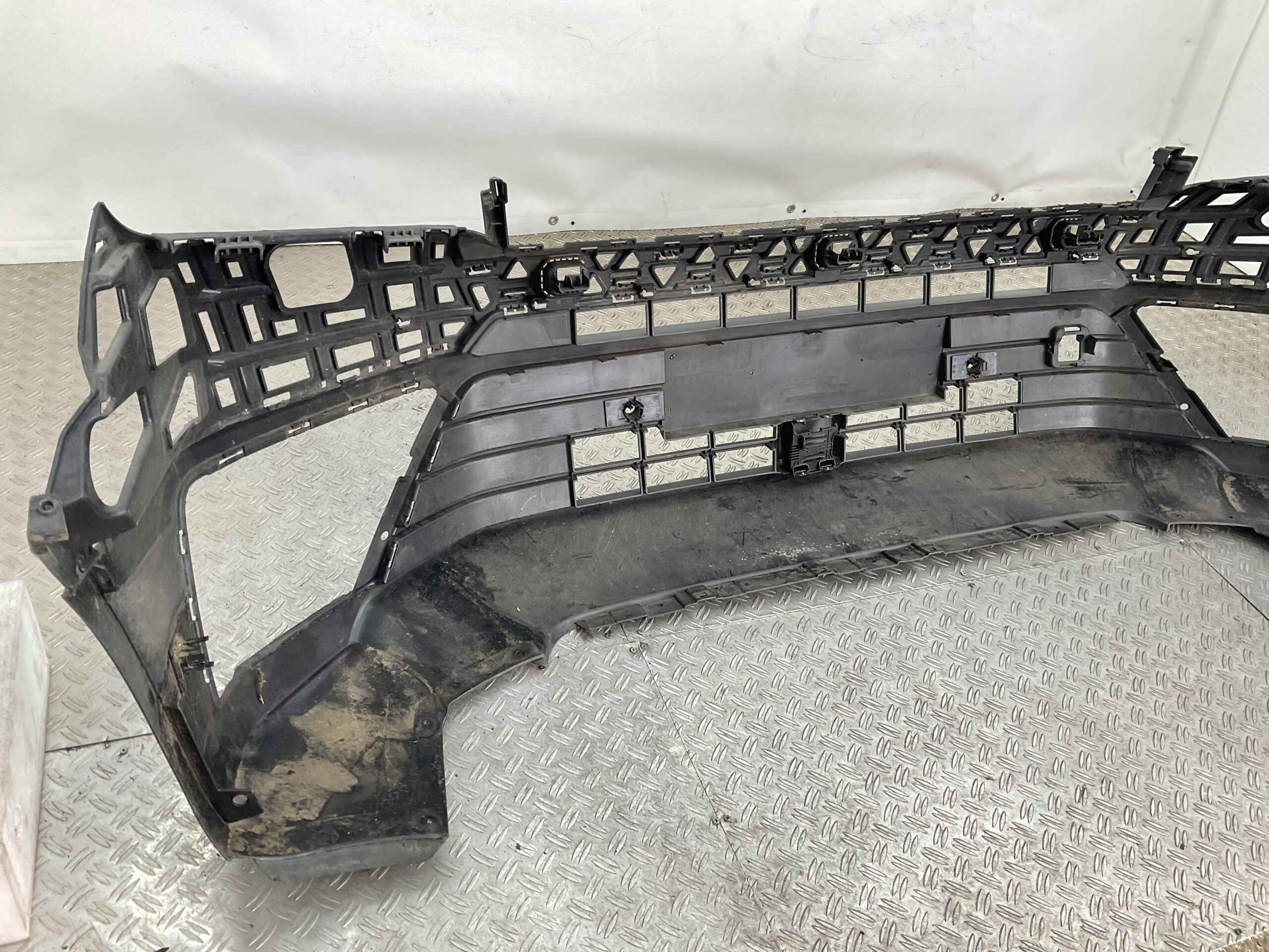 Bumper Volkswagen Crafter 7C0 17-22 7C0807221A Voorbumper G5-20294