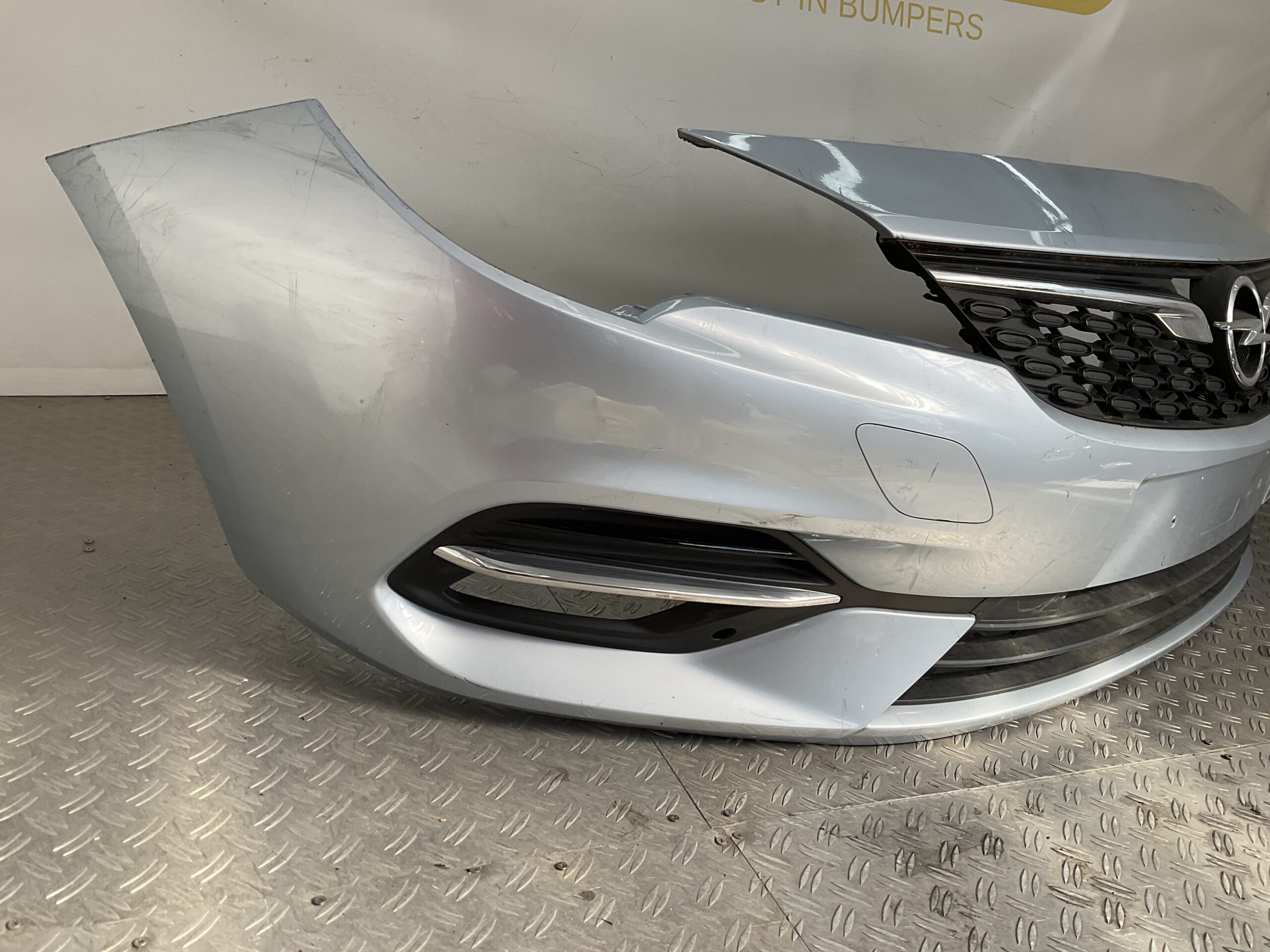 Bumper Opel Astra K 6xpdc Facelift 18-21 39130492 Voorbumper i9-20364