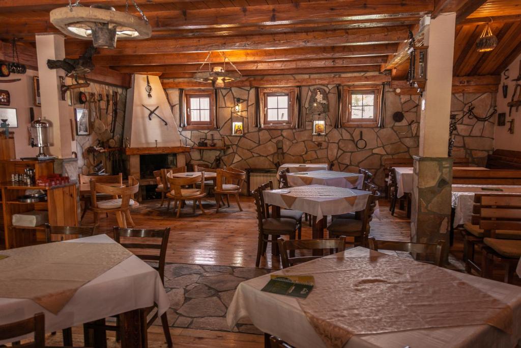 Zabljak hotel - Christoffel Travel