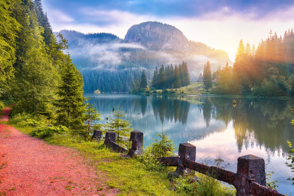Red Lake - rondreis Roemenië - Christoffel Travel